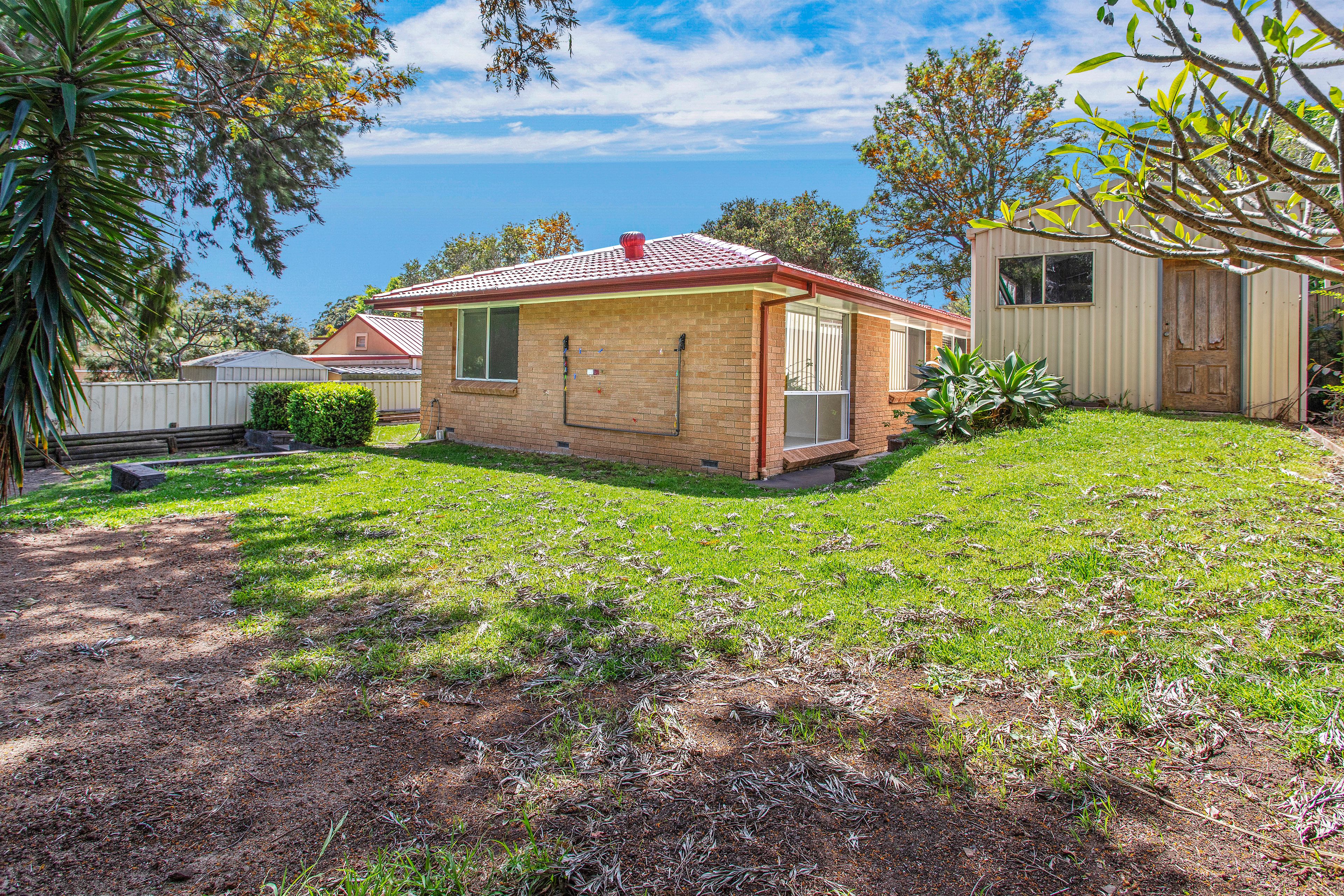 89 Hillview Circuit — photo 9 of 10