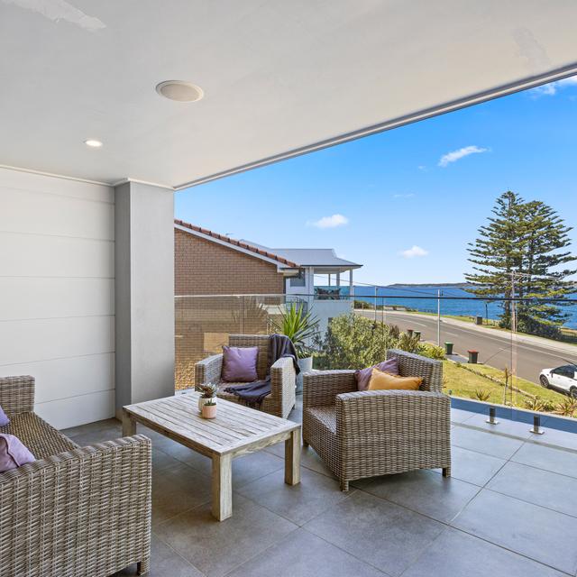 Barrack Point Shellharbour 25 Cliff Avenue, Barrack Point, NSW 2528 - Sold House - Ray White ...