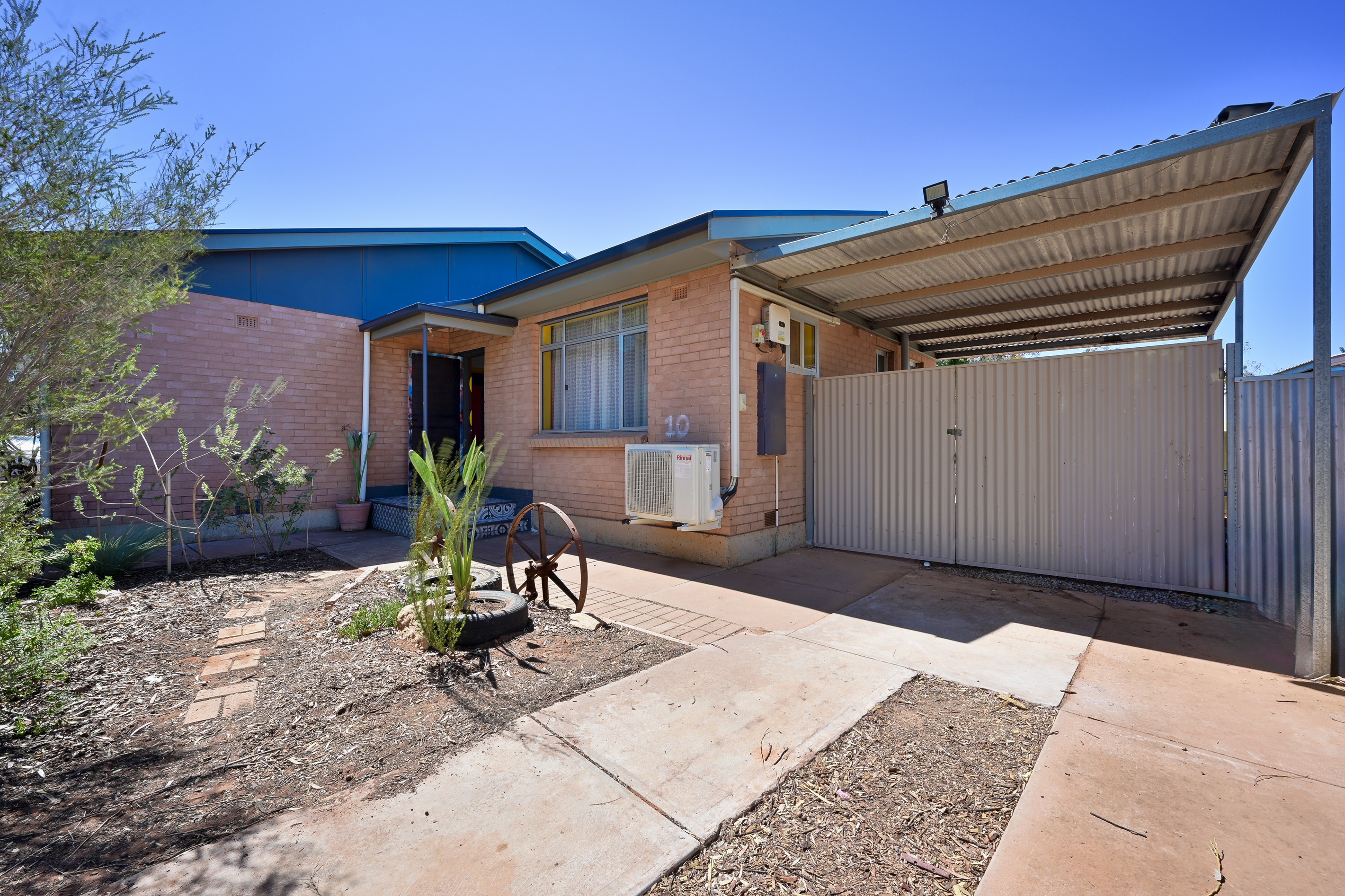 10 Reynolds Street, Whyalla Stuart, SA 5608