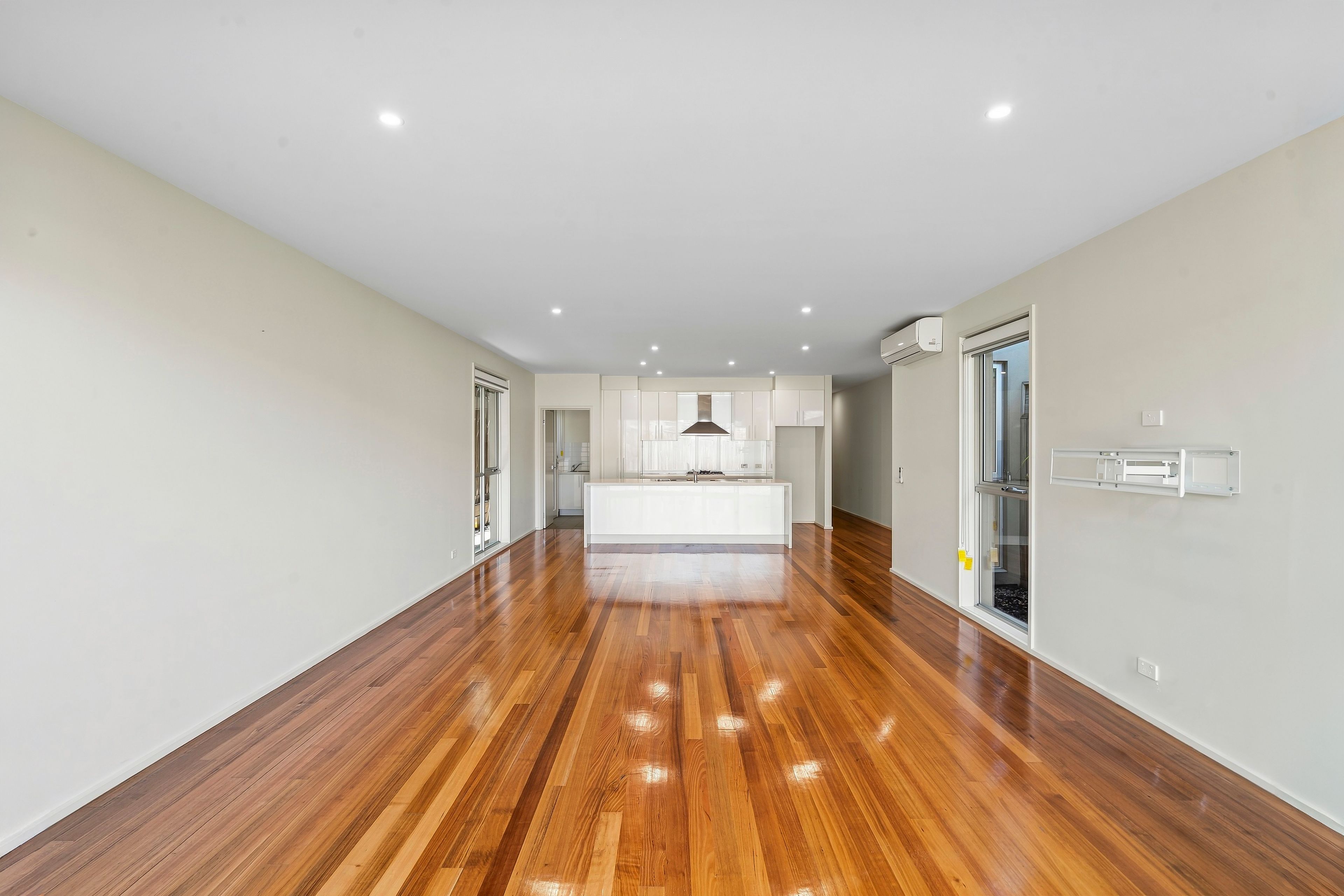 9A Paywit Street — photo 3 of 11
