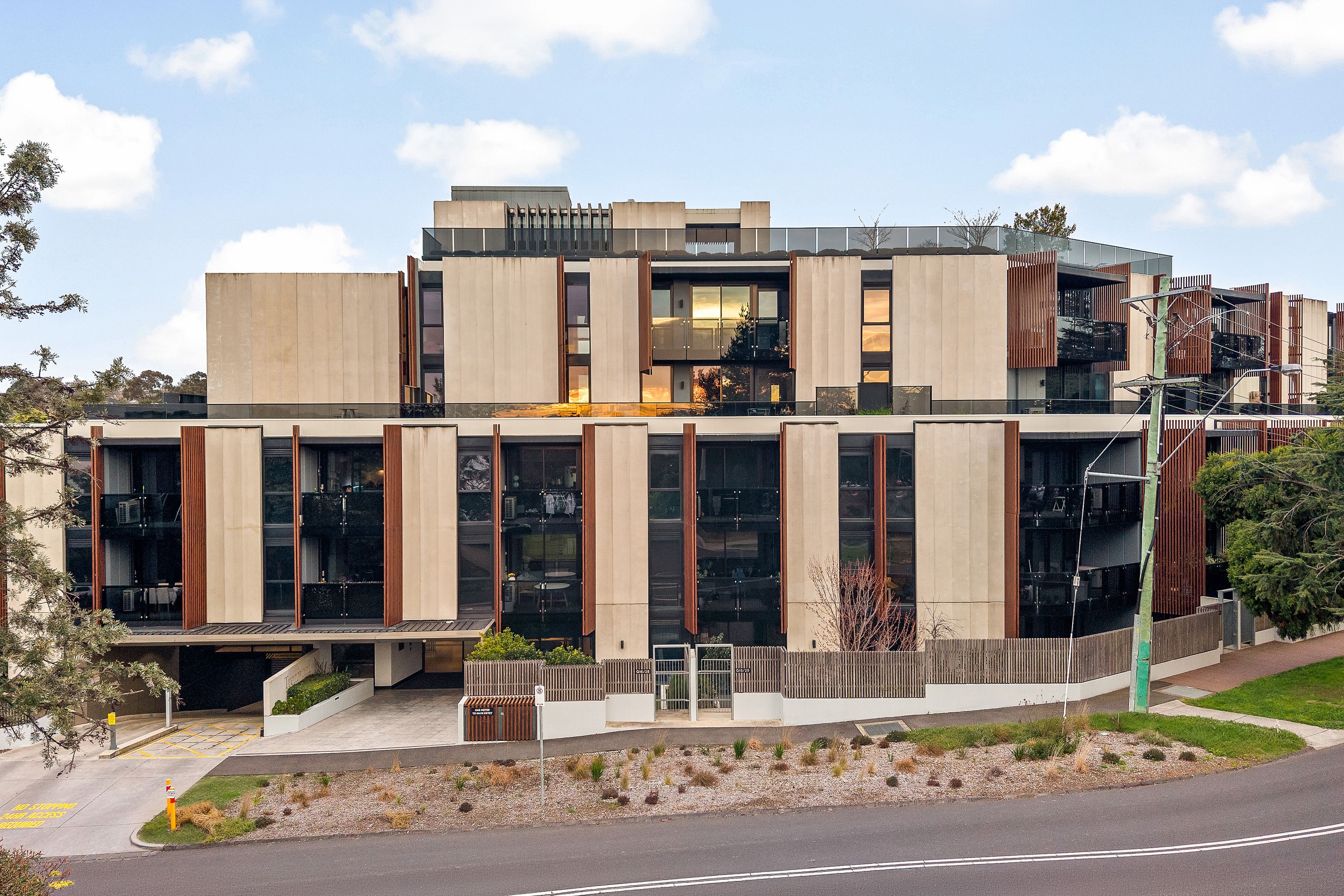 G4/25 Trent Street — photo 10 of 10
