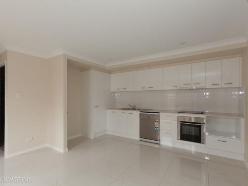 27B Lacewing Street, Rosewood, QLD 4340