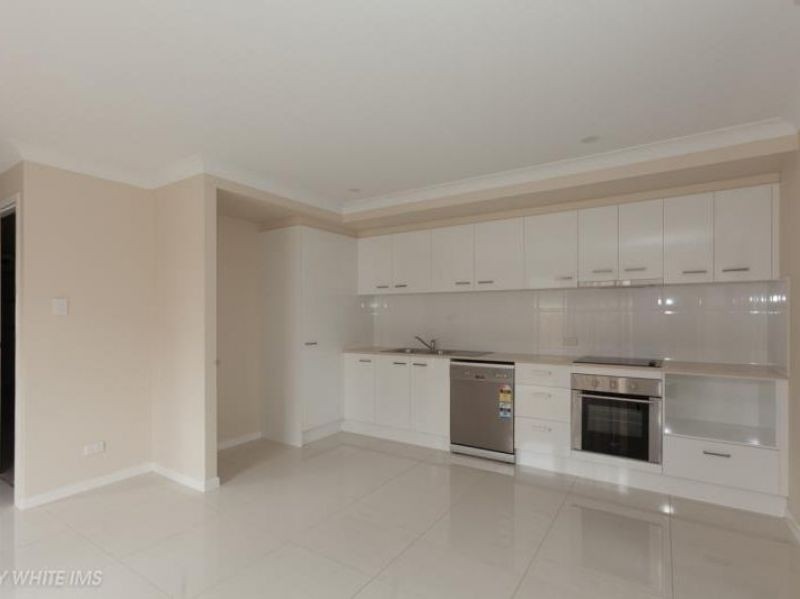 27B Lacewing Street, Rosewood, QLD 4340