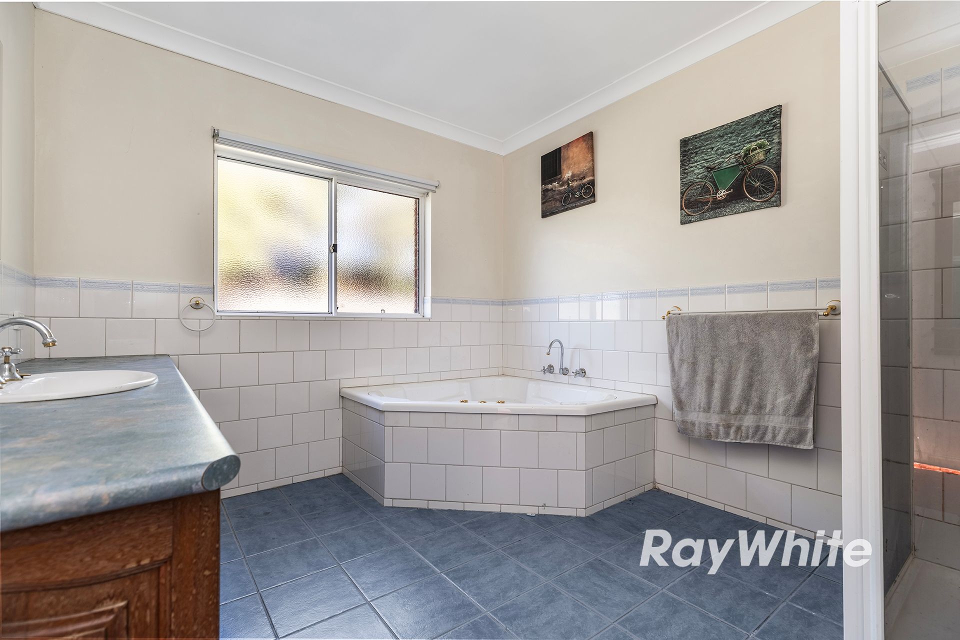 1 Winbi Avenue — photo 12 of 27