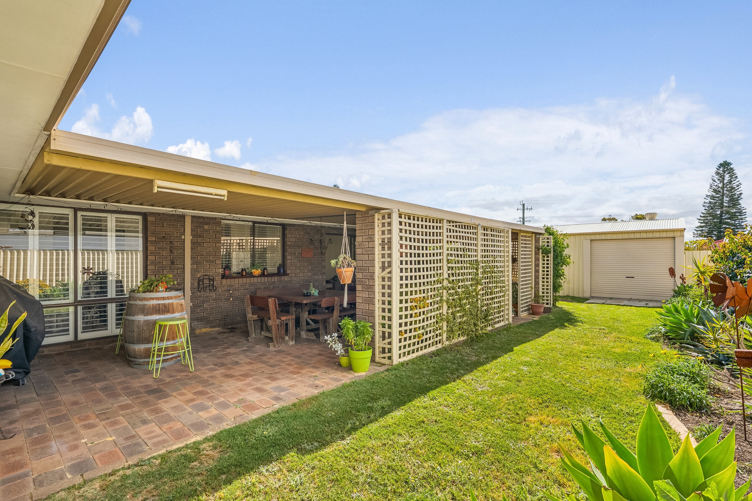 8 Palmer Crescent, High Wycombe, WA 6057