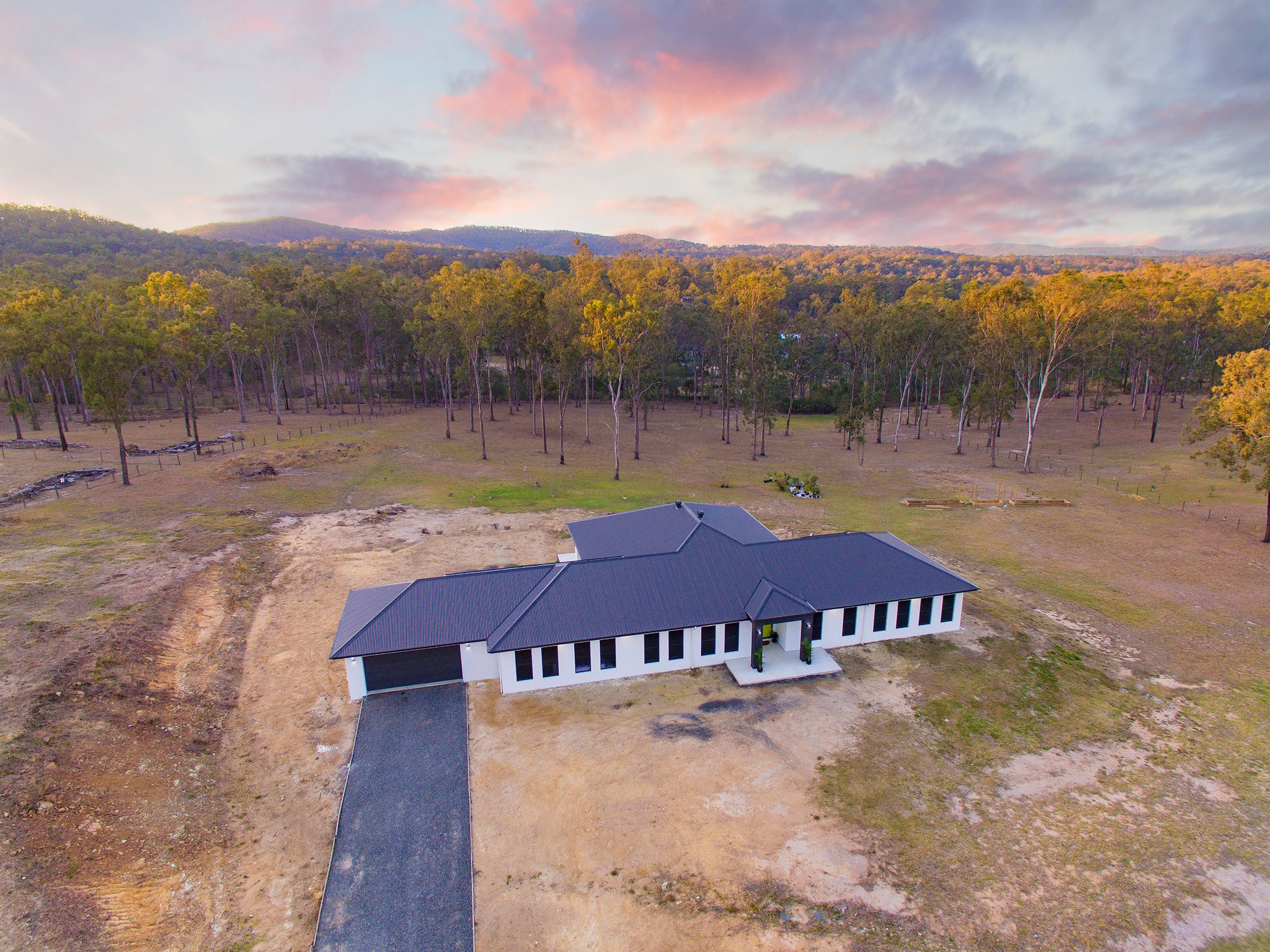 50-60 Navereno Court, Mundoolun, QLD 4285