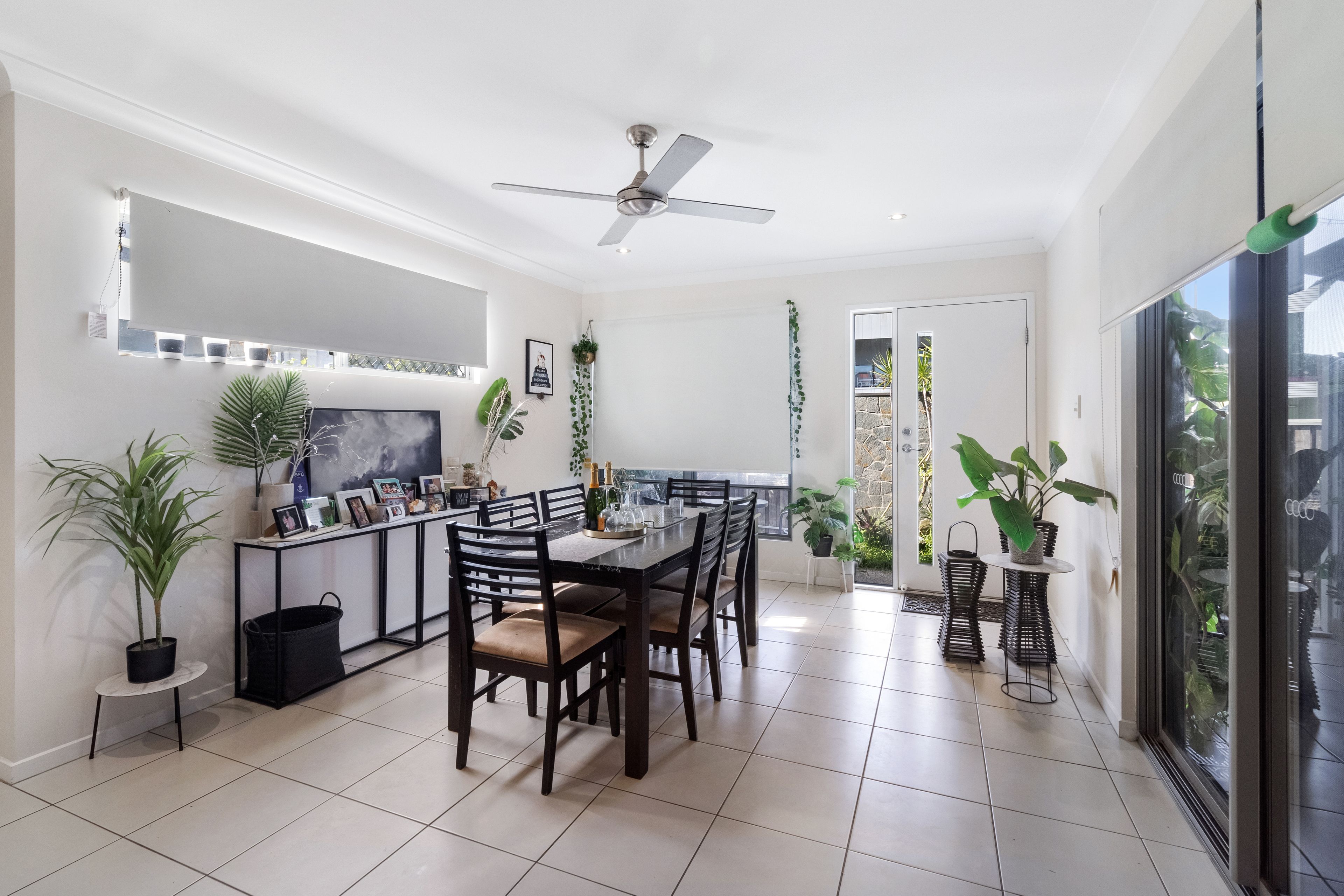 2/11 Almaden Lane, Maroochydore, QLD 4558