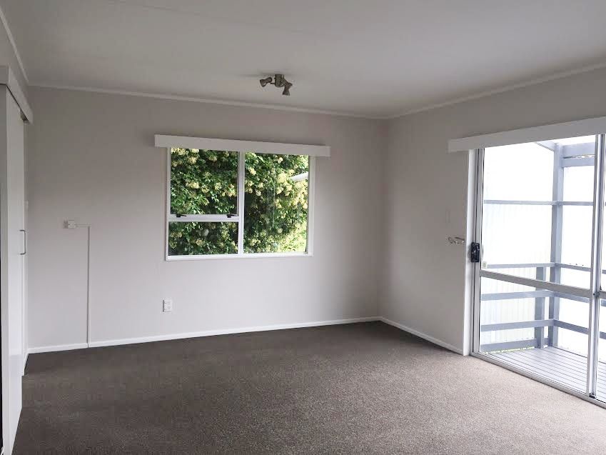 6 Sunkist Bay Road, Beachlands, Manukau City