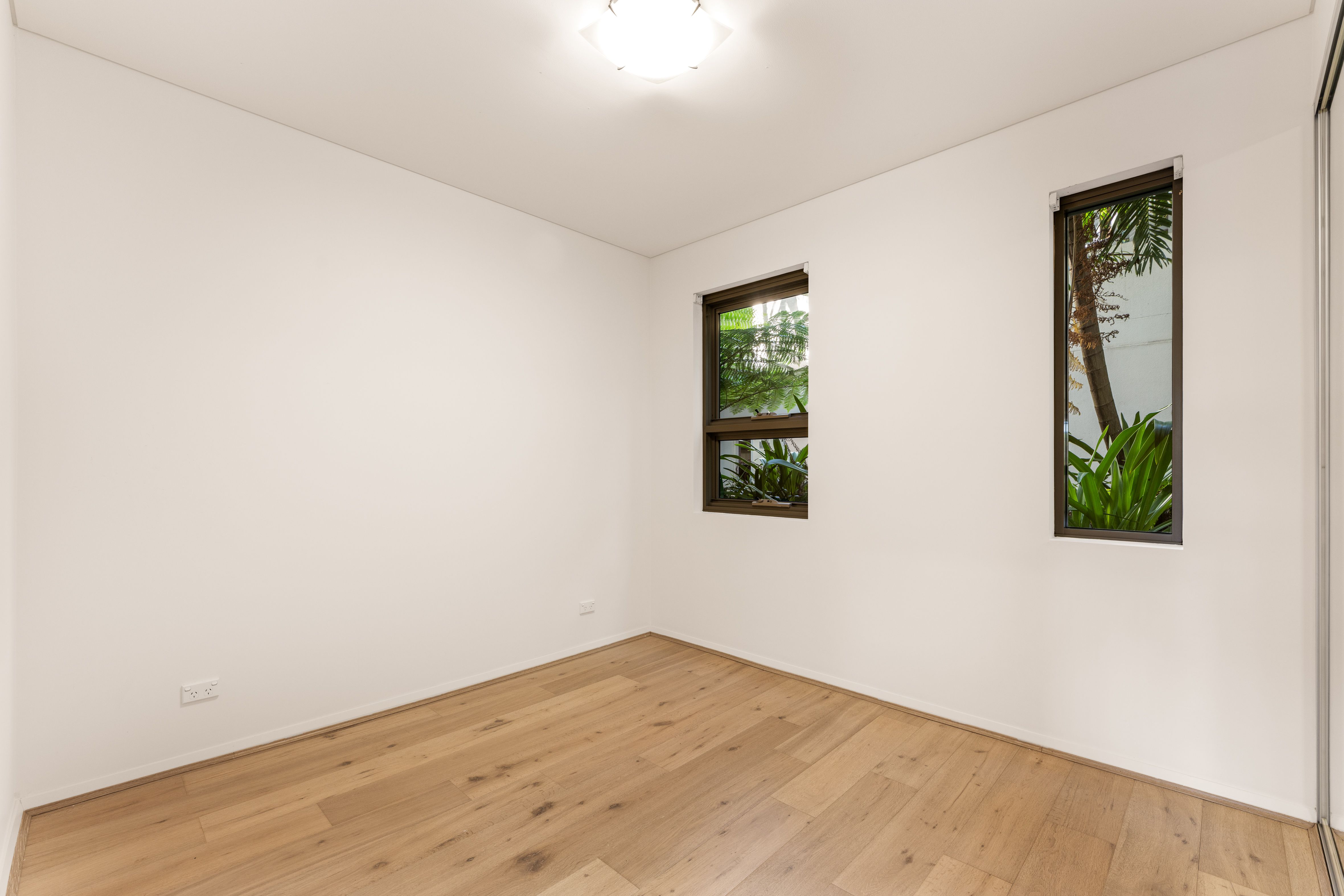 6/65 Hobart Place — photo 11 of 13