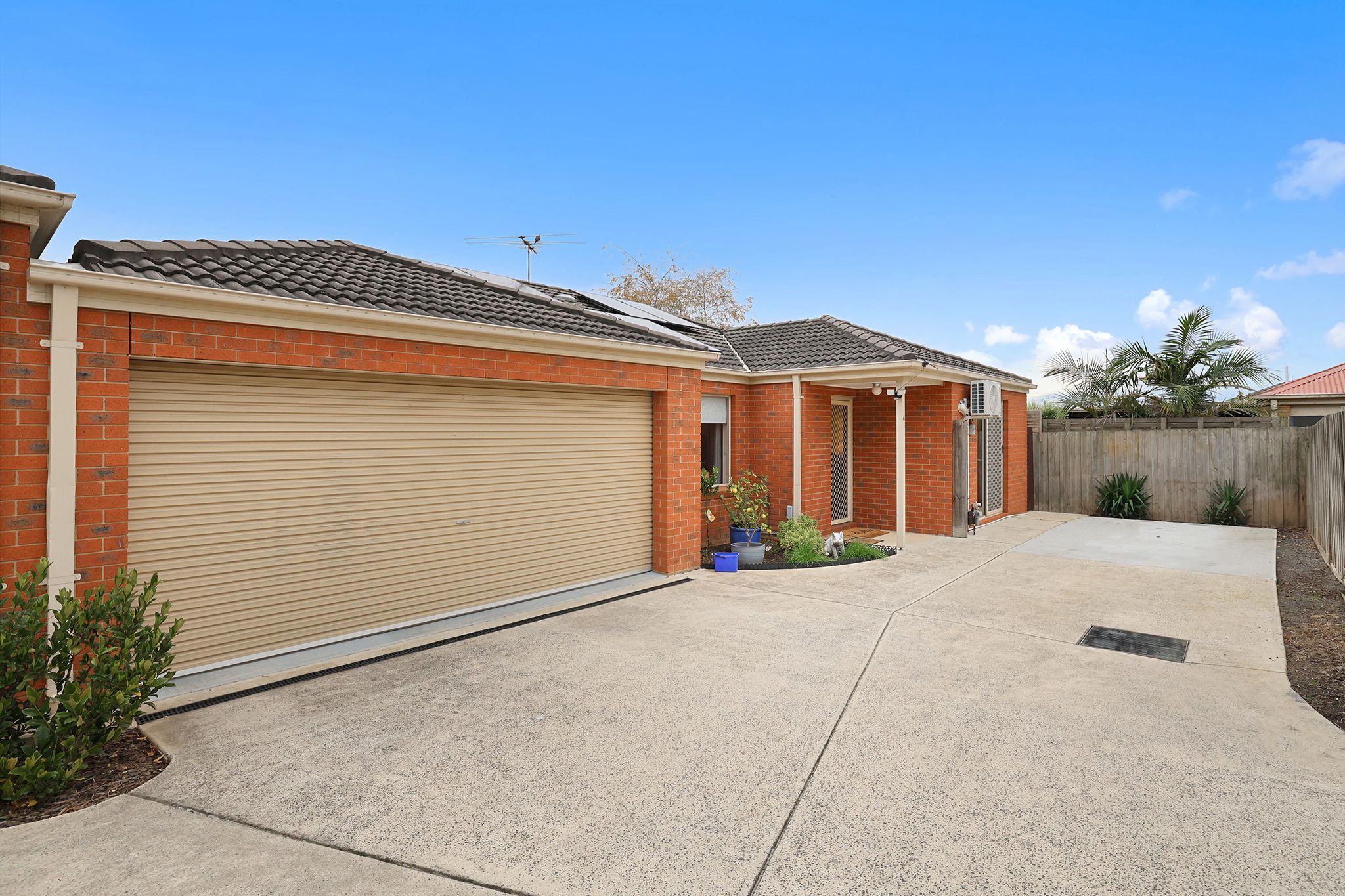 4/1 Hatfield Drive, Drouin VIC 3818