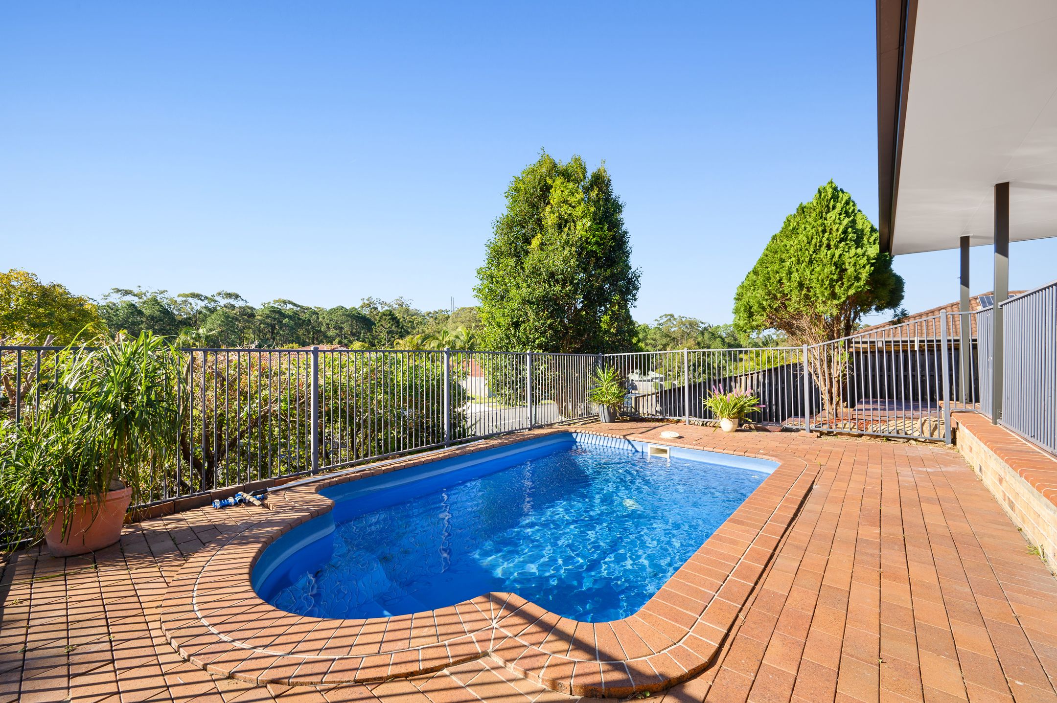 3 Galapagos Way, Pacific Pines, QLD 4211