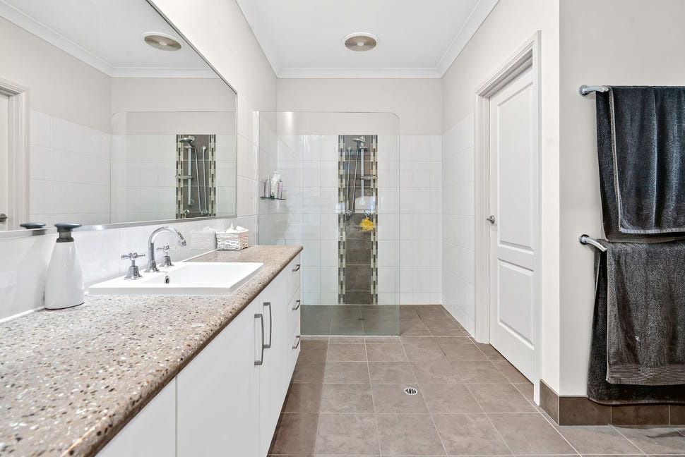 10 Wombat Place — photo 14 of 26