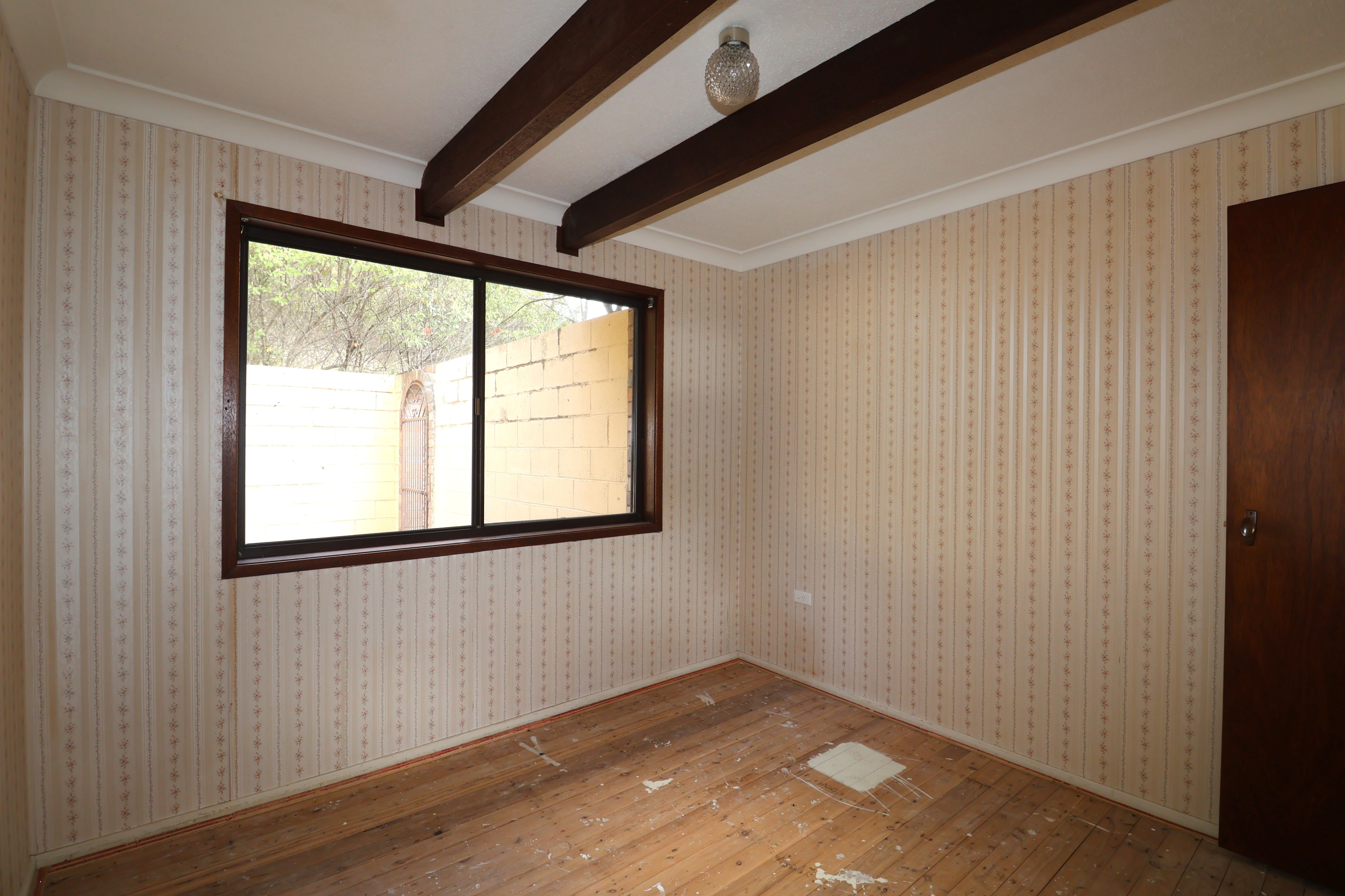 23 Bates Avenue — photo 13 of 16