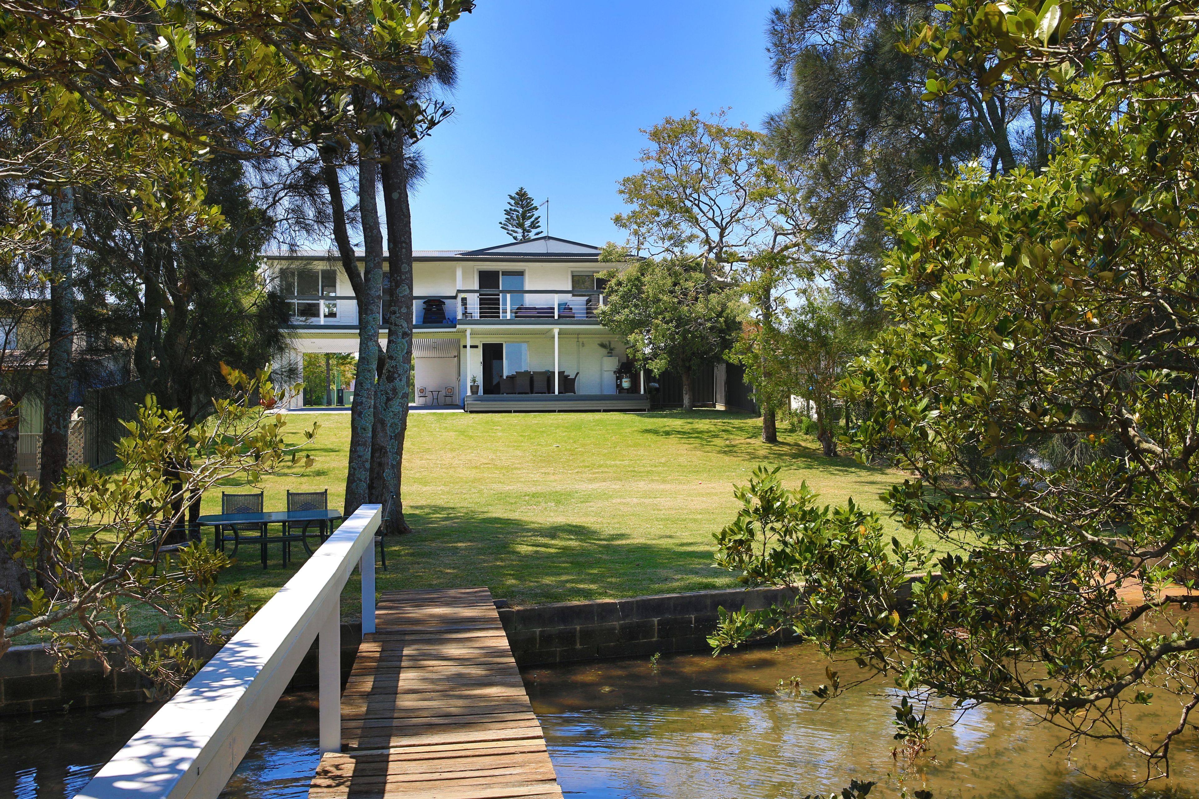 10 Whistler Street, Culburra Beach, NSW 2540