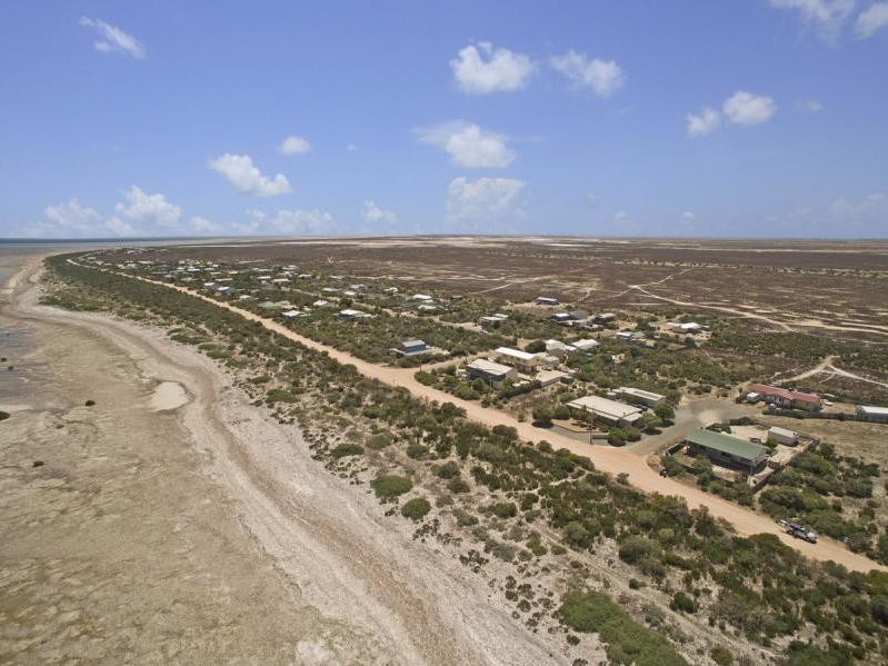 8 Sandpiper Drive, Thompson Beach, SA 5501