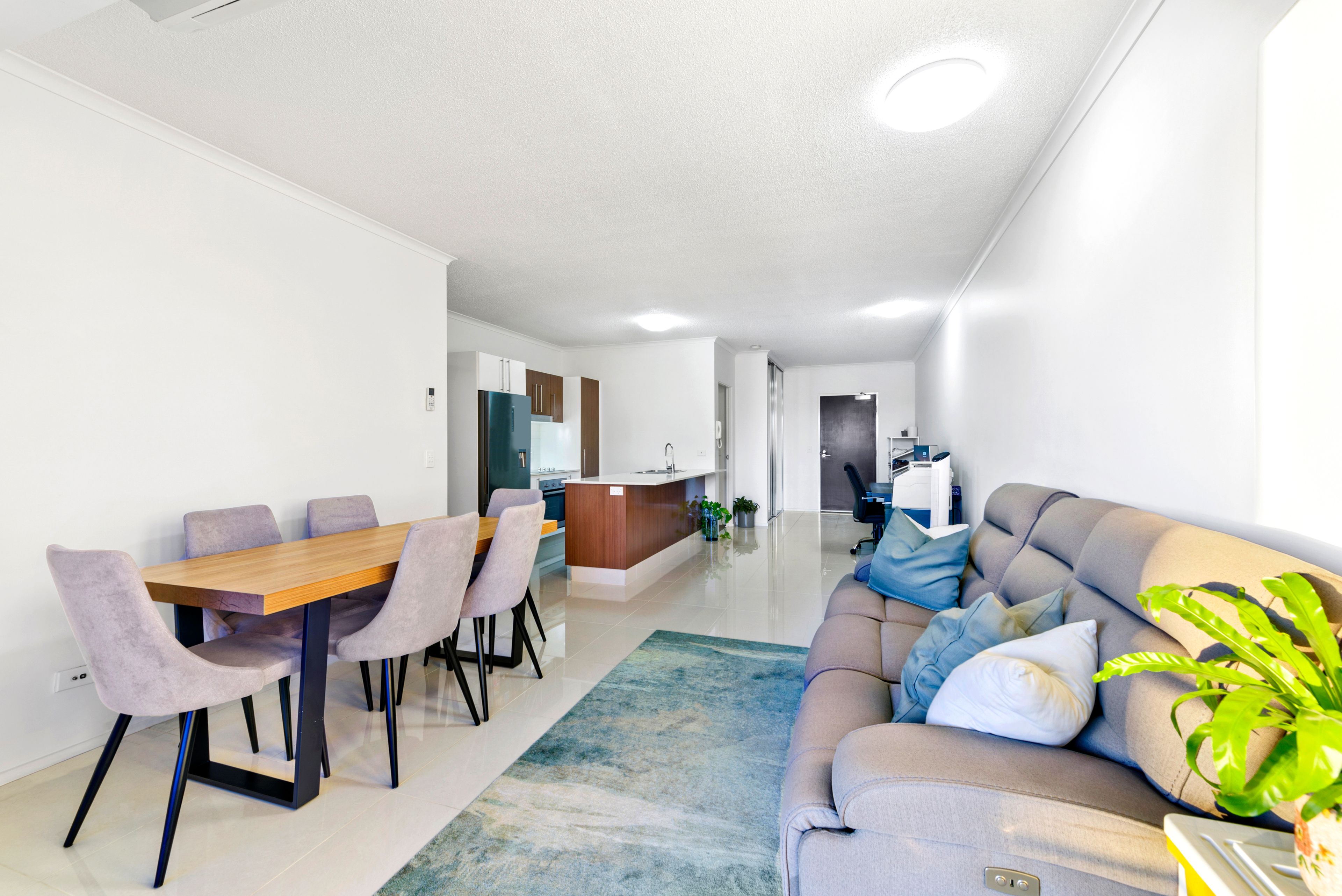 171 Scarborough Street, Southport QLD 4215