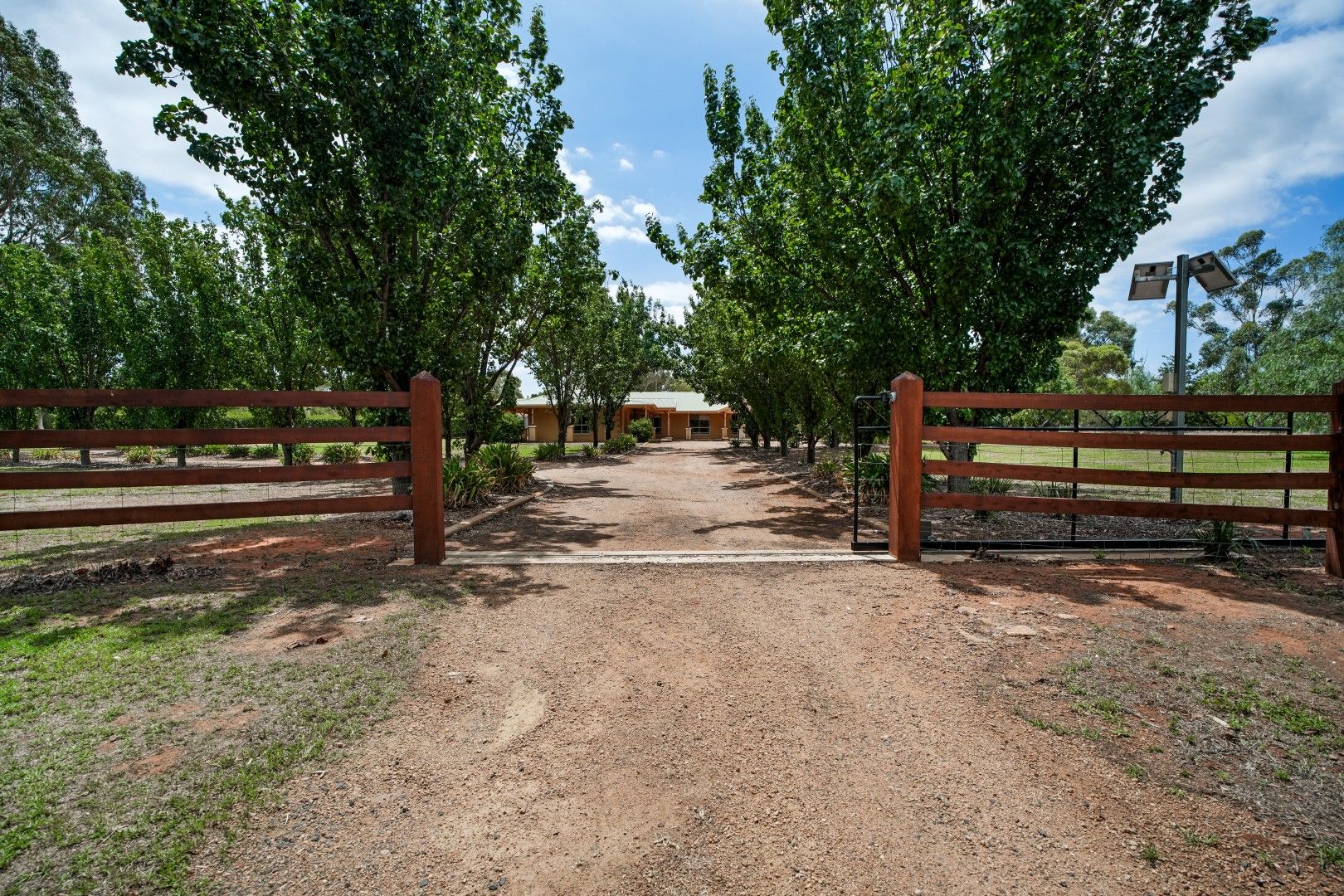 1L Nocoleche Drive, Dubbo, NSW 2830