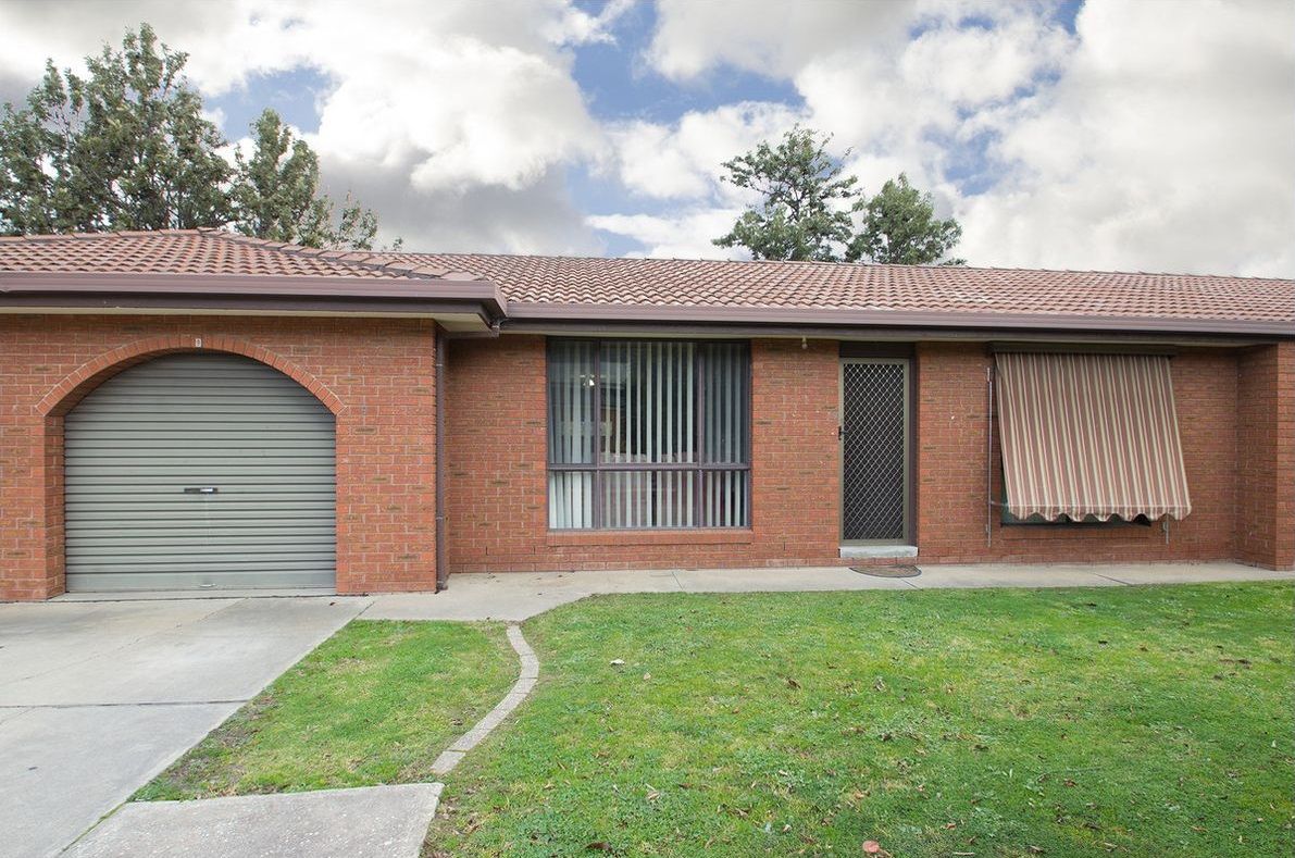 595 Webb Street, Lavington NSW 2641