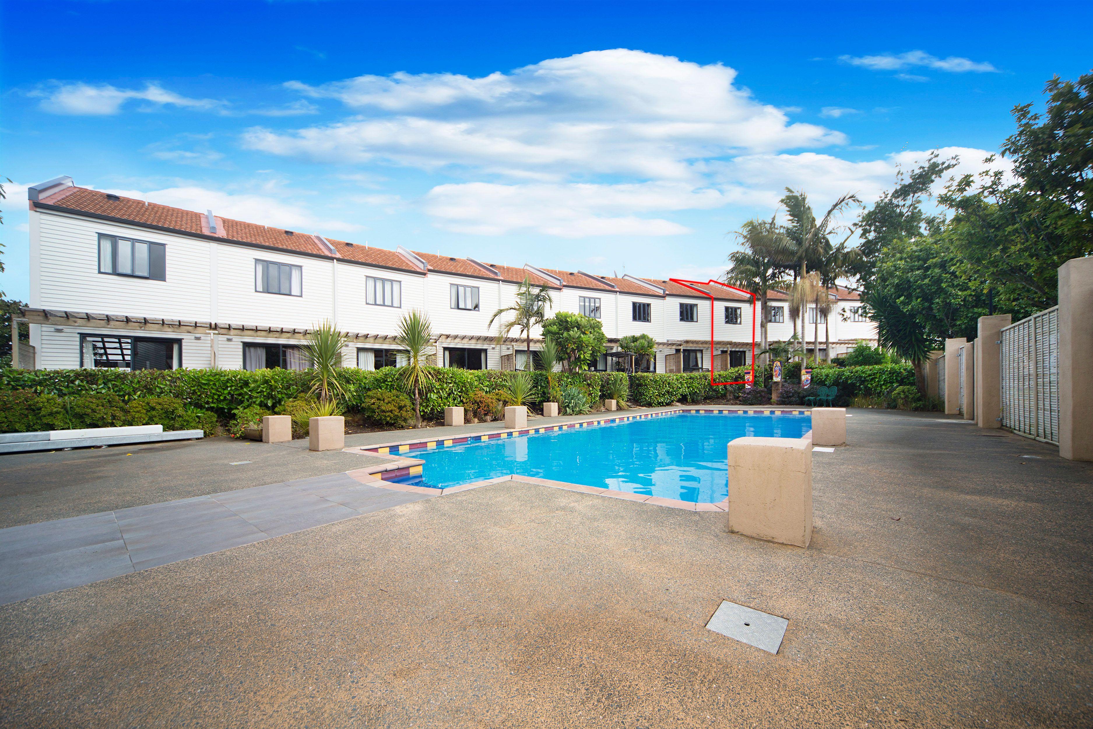 9/21 Armoy Drive, East Tamaki, Manukau City