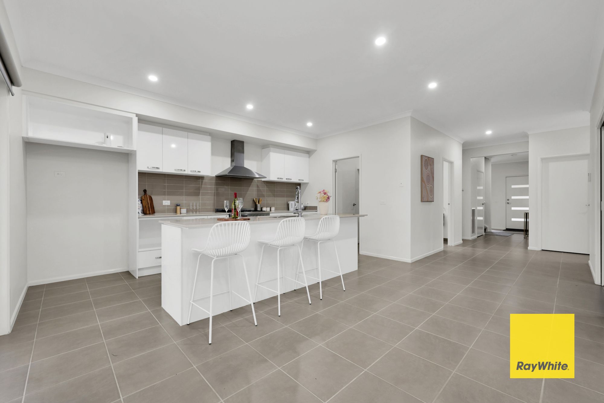 92 Sackville Street — photo 8 of 29