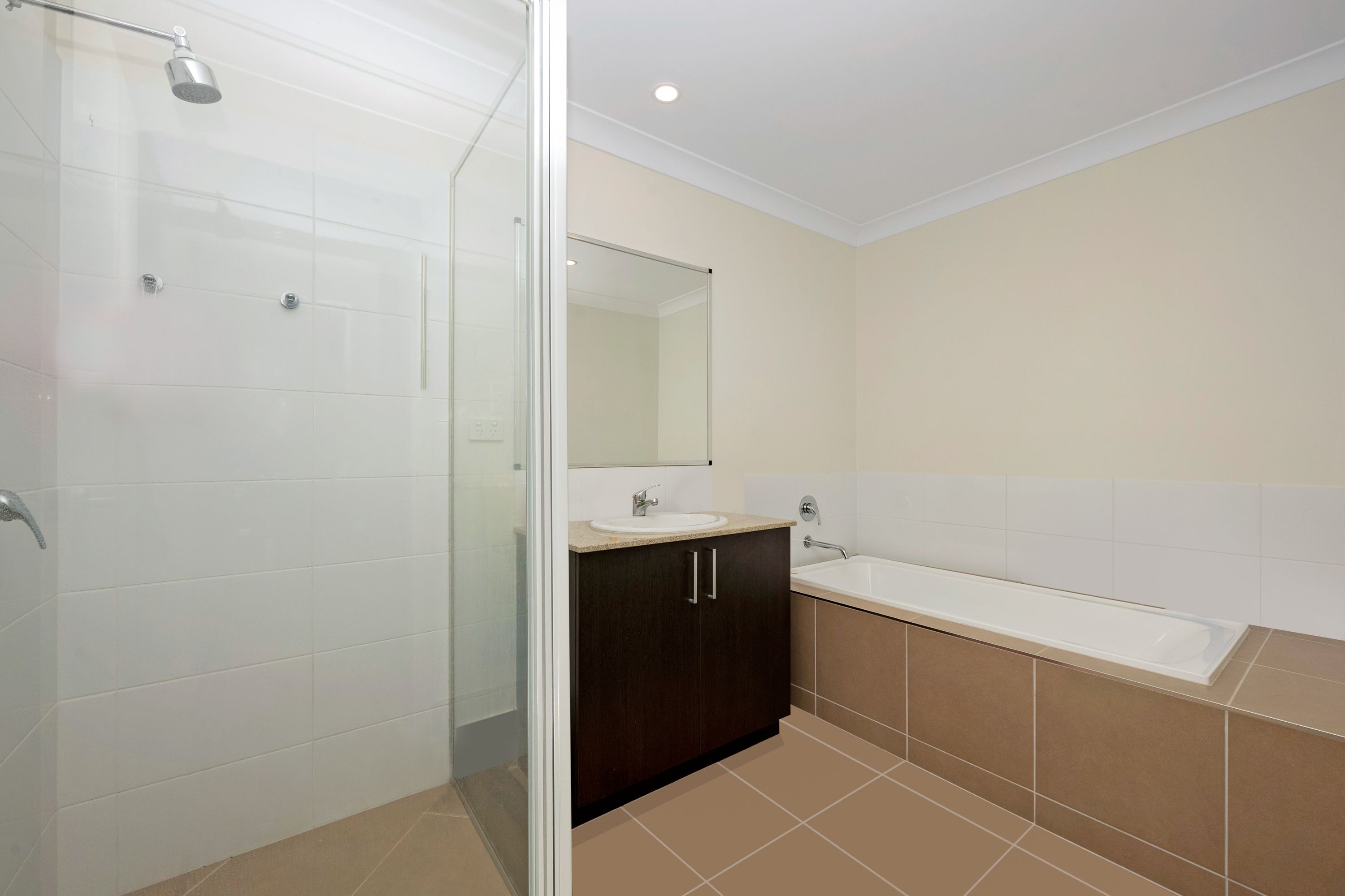 1/43 Trevalla Entrance — photo 8 of 9