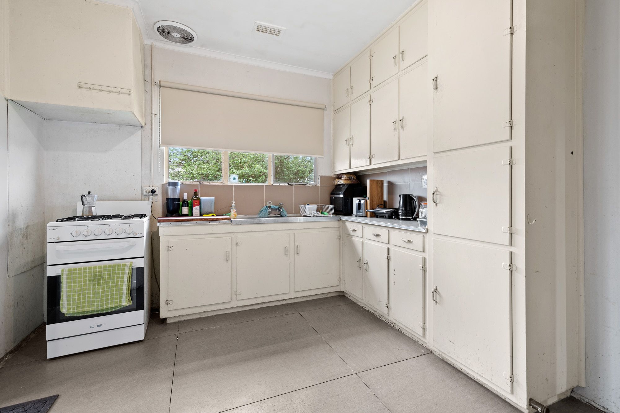10 Williams Road, Laverton, VIC 3028