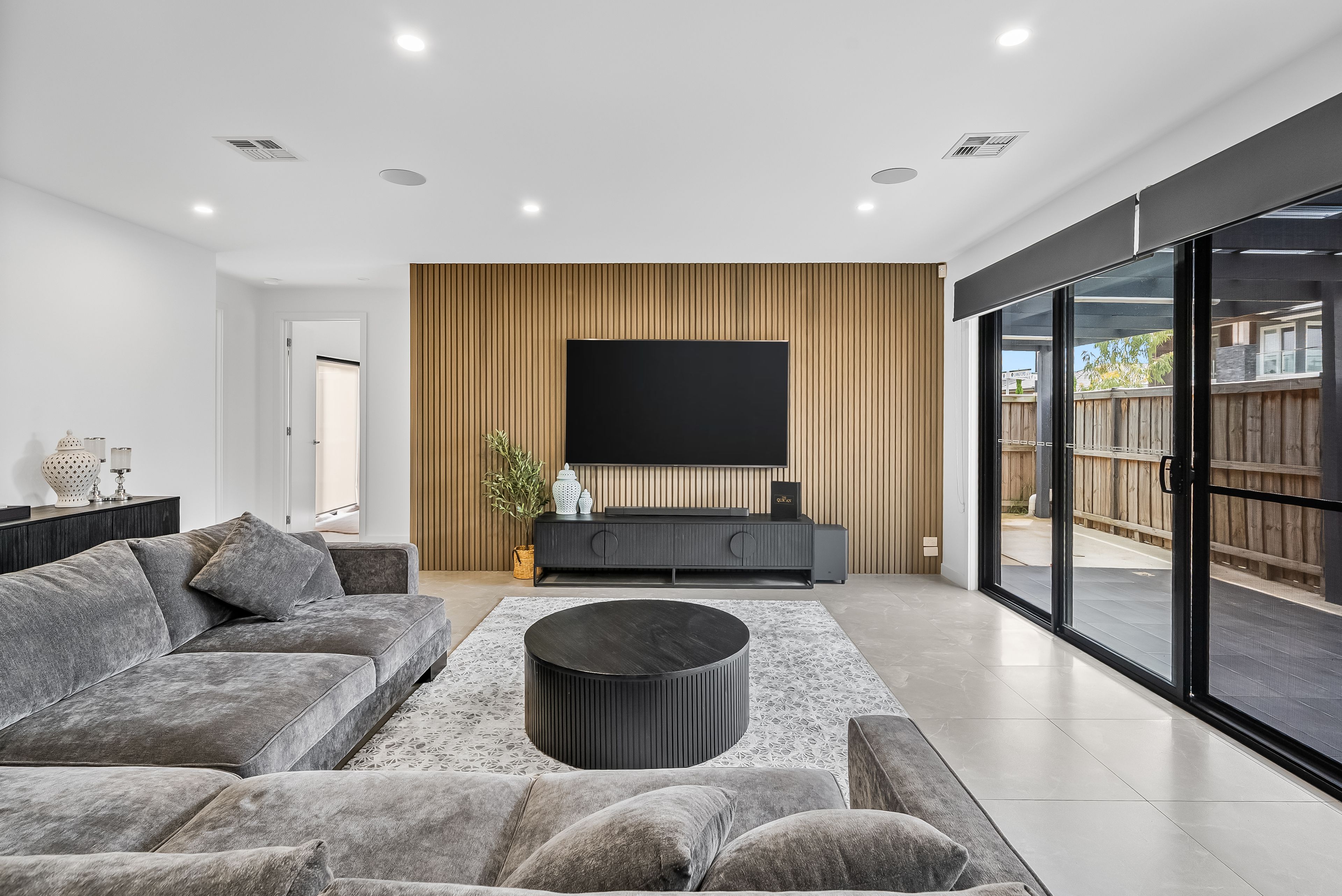 2 Tynemouth Way, Donnybrook, VIC 3064