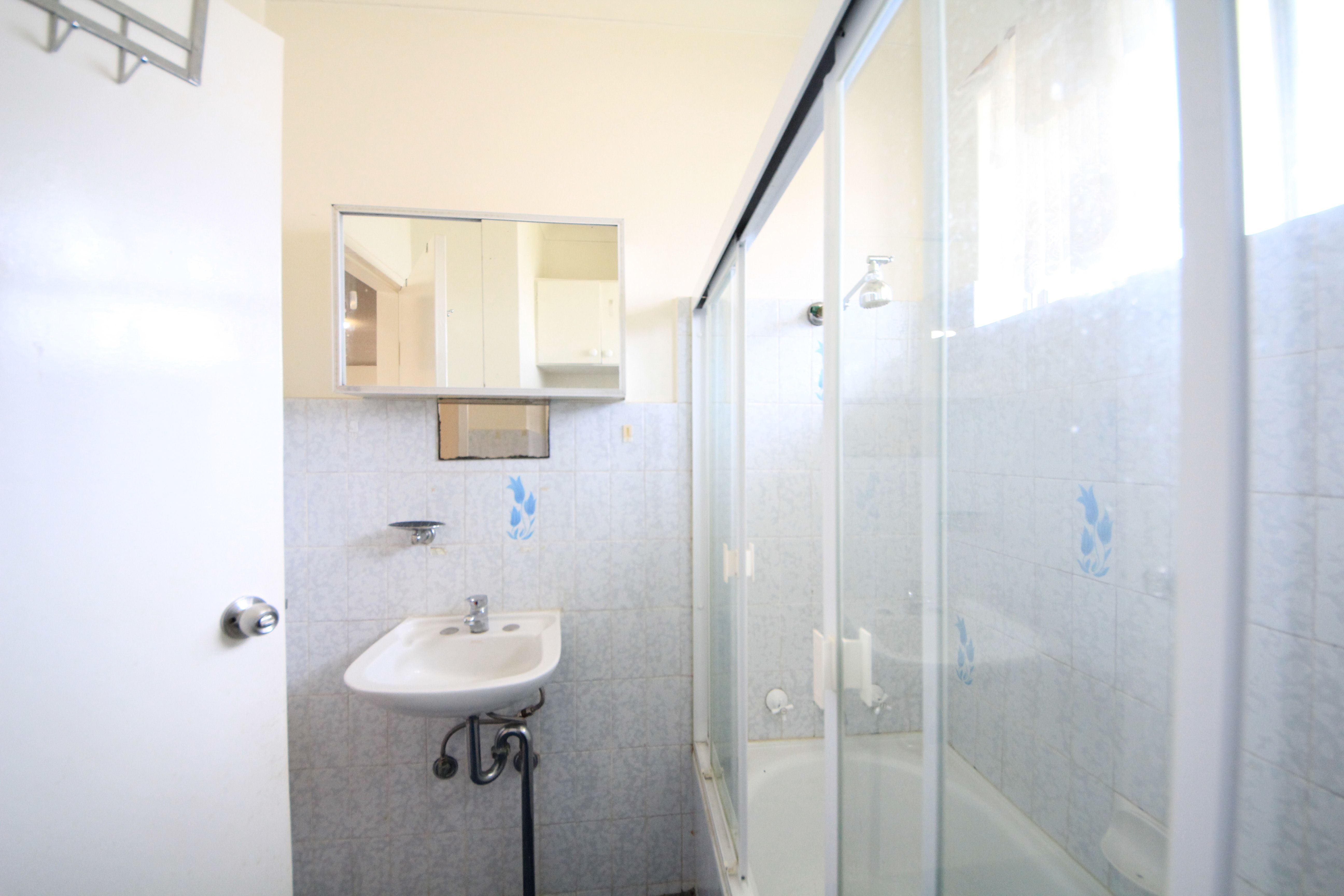 8/81 Augusta Street, Punchbowl, NSW 2196