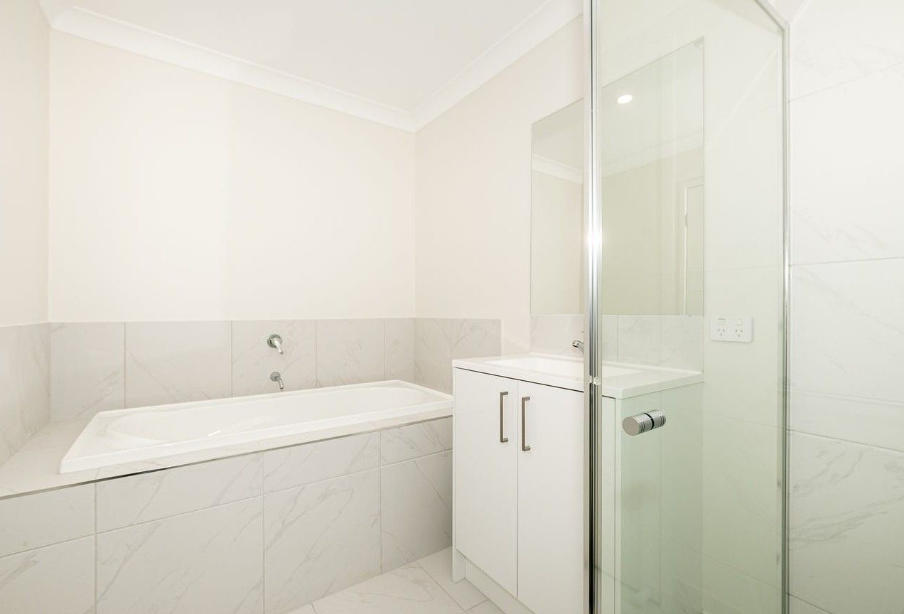 18 Burbury Road — photo 14 of 16