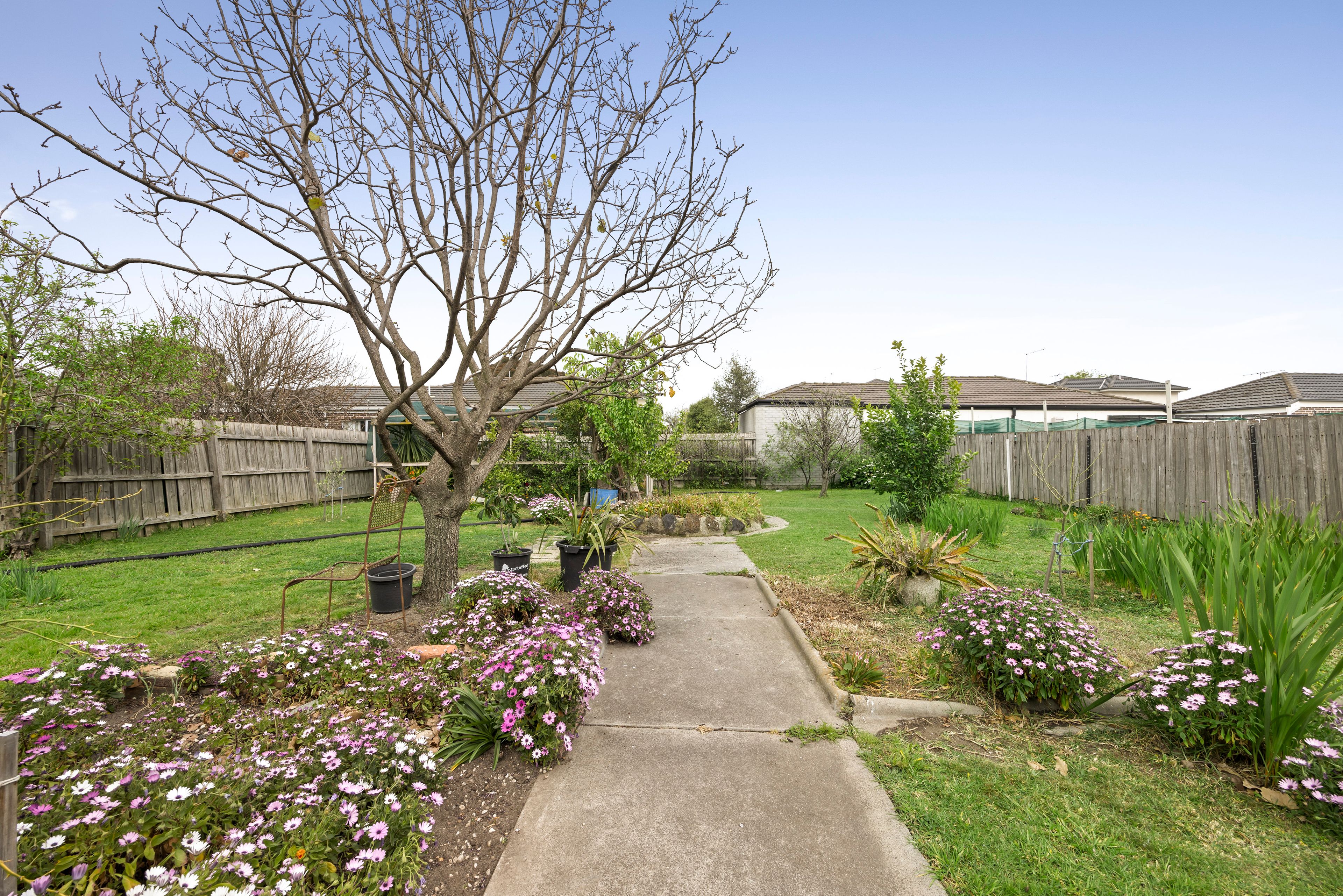11 Clyde Street — photo 8 of 10