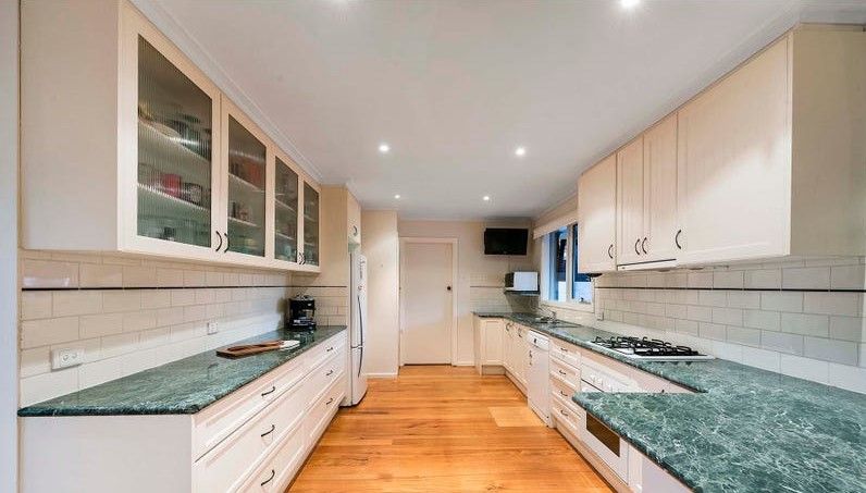 23 Jacaranda Avenue, Cheltenham, VIC 3192
