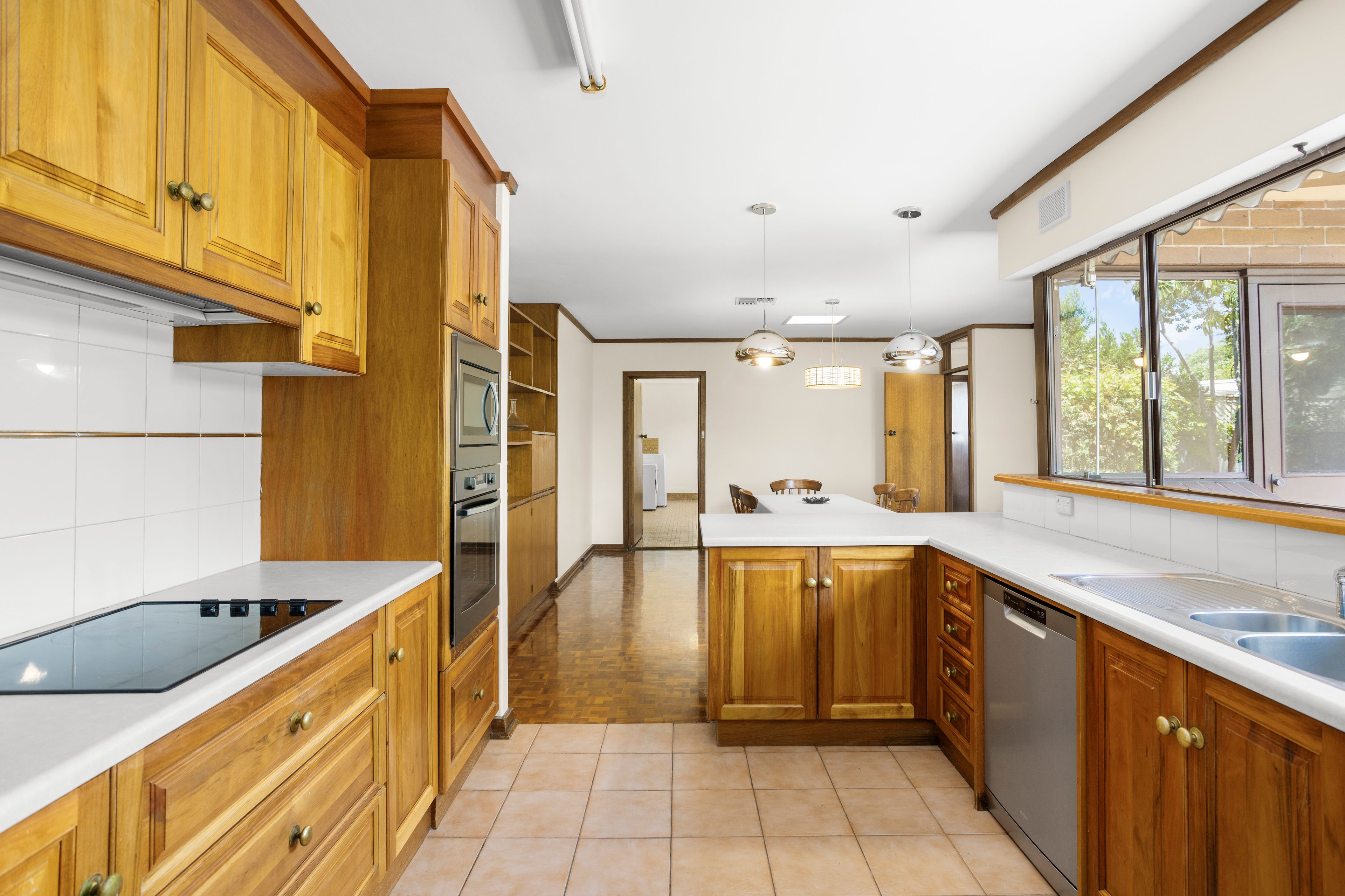 8 Cambridge Avenue — photo 9 of 26