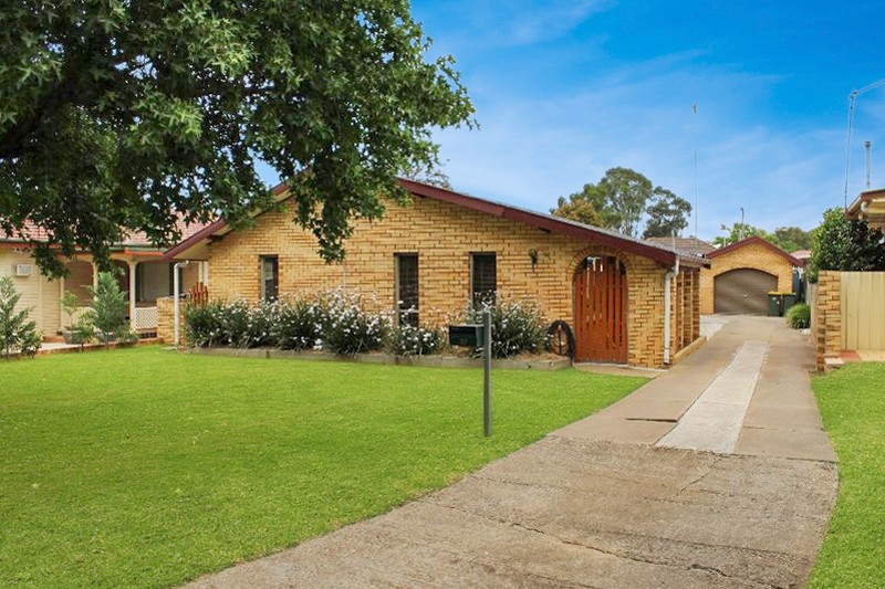 37 Roycox Crescent, Dubbo, NSW 2830