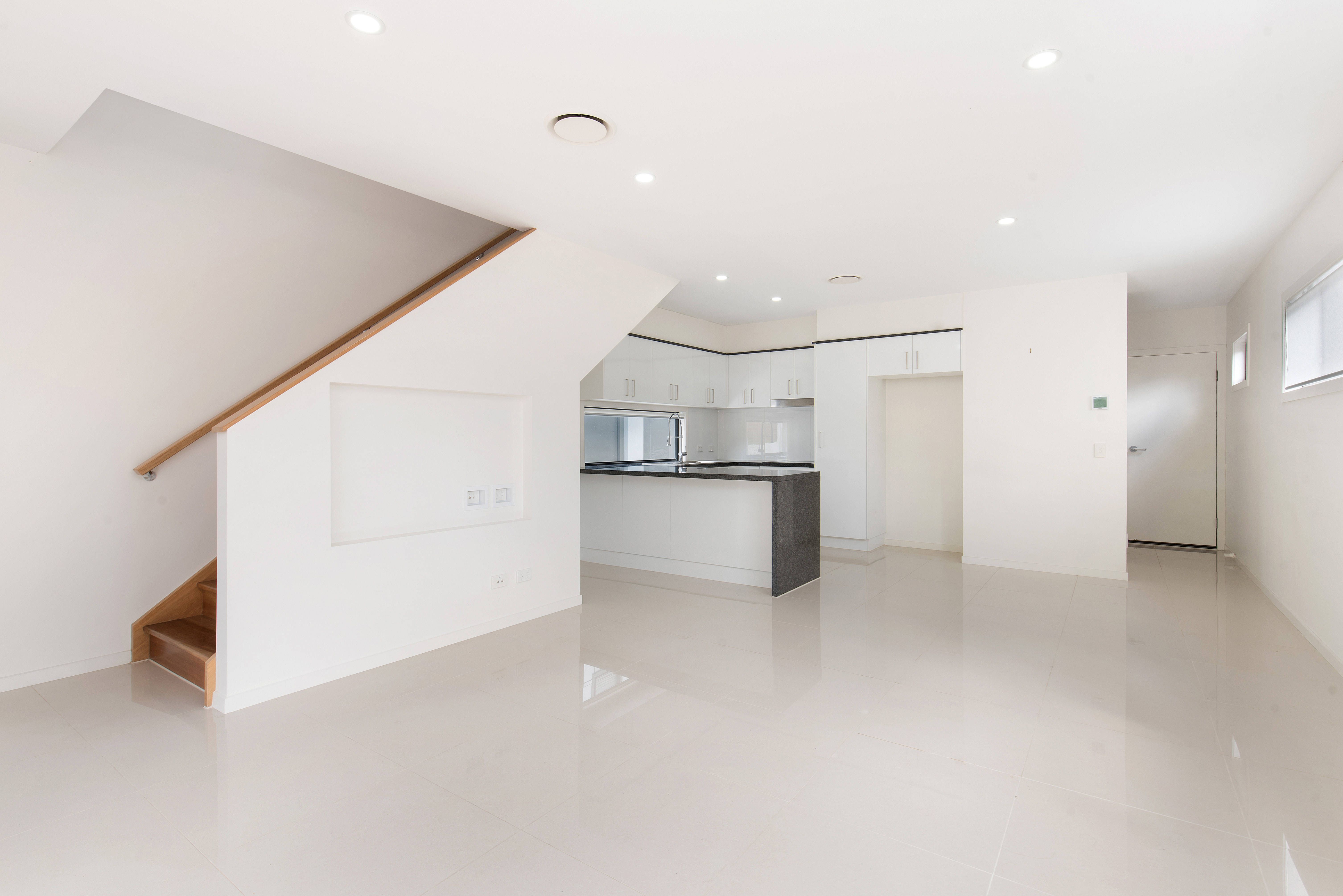 1/56 Latimer Street, Holland Park, QLD 4121