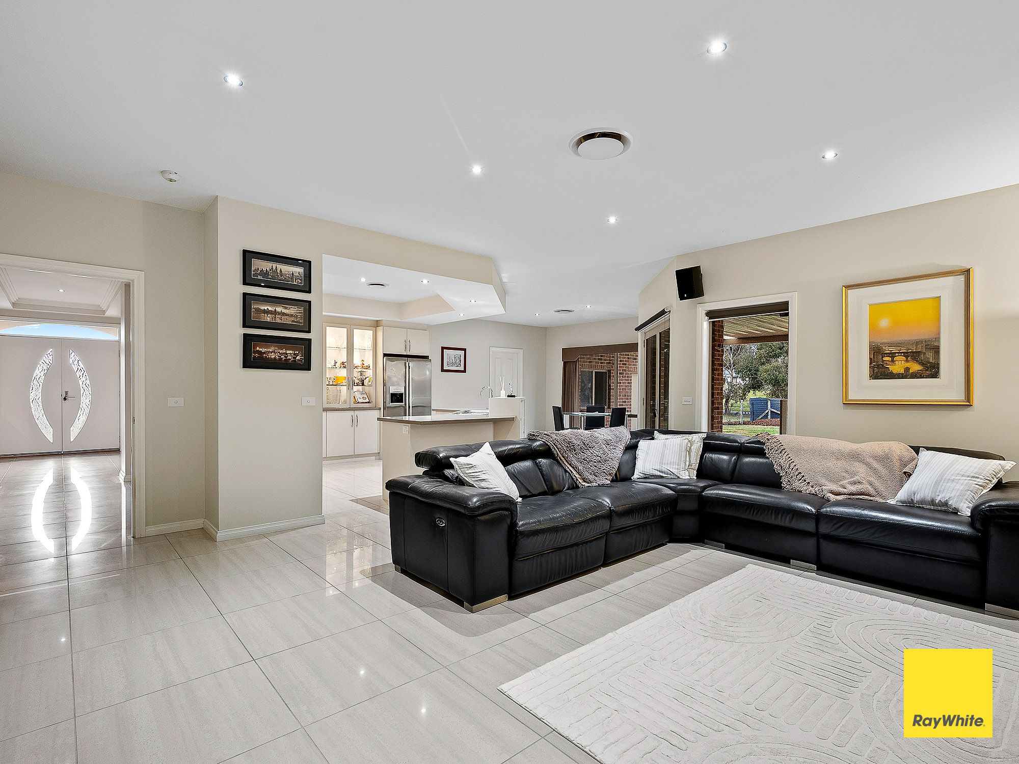 1 Villa Terrace — photo 9 of 25