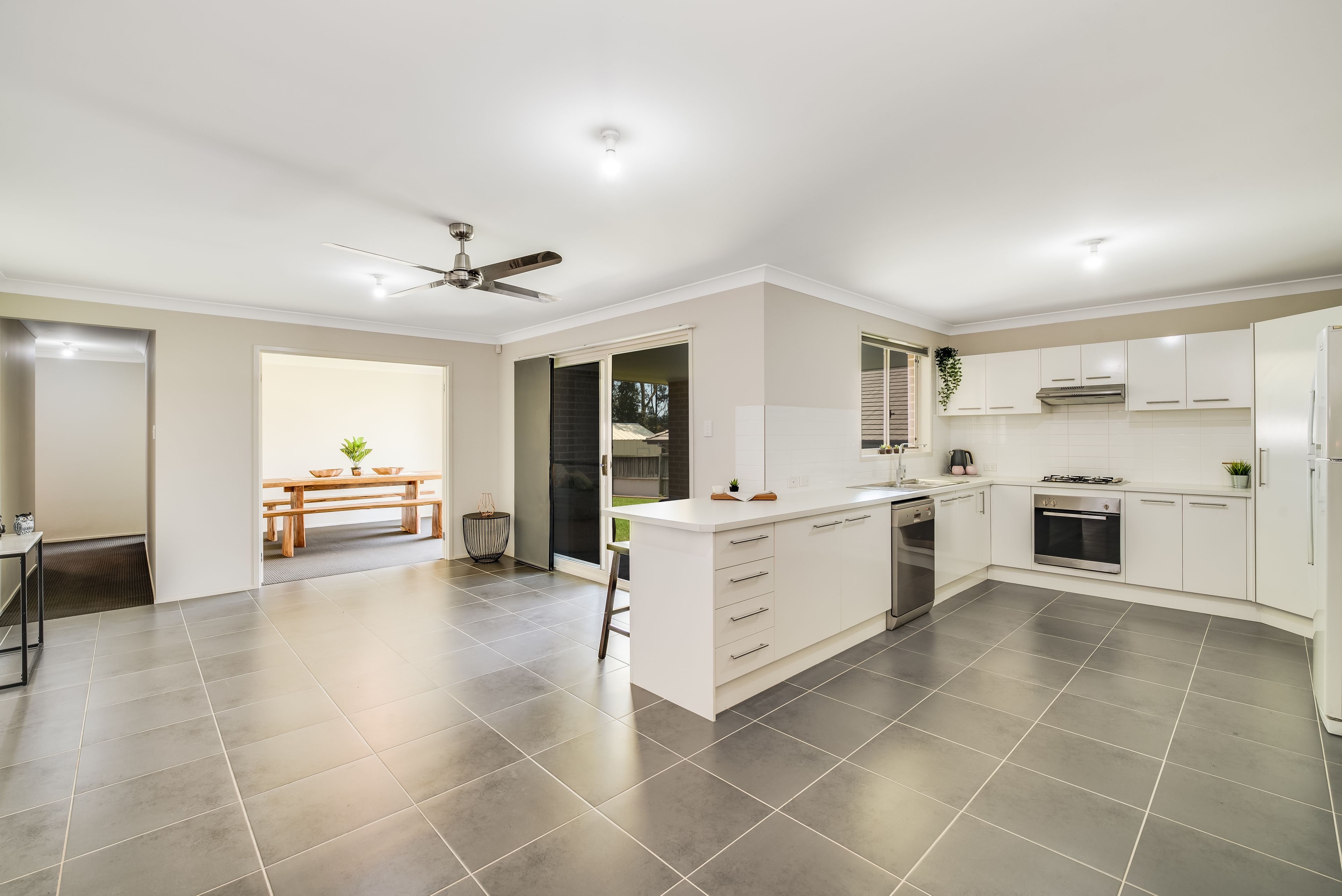 38 River Oak Avenue, Gillieston Heights, NSW 2321