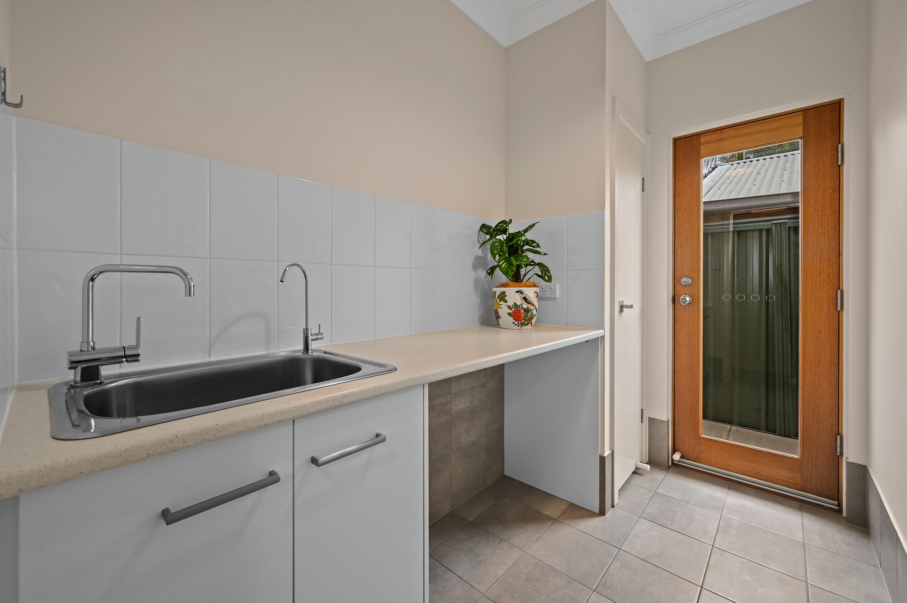 7 Stewart Street — photo 12 of 28