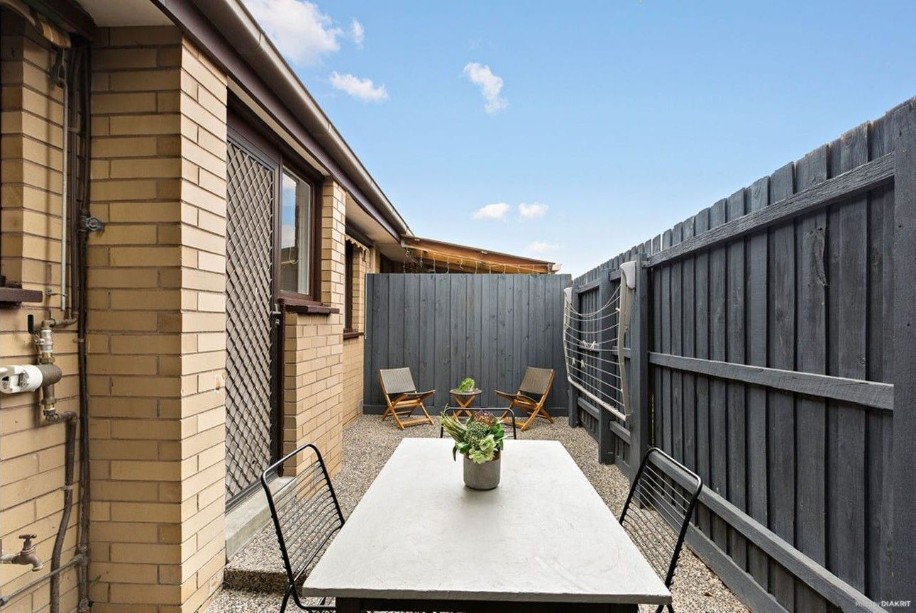 2/33 Clovelly Avenue — photo 6 of 6
