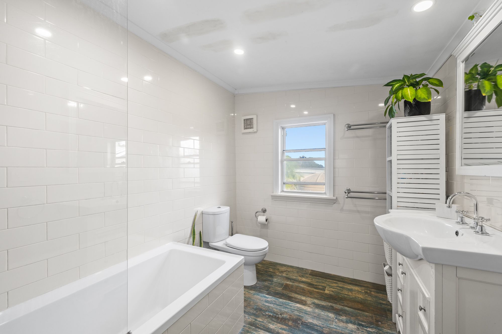 279 River Bank Road — photo 9 of 25
