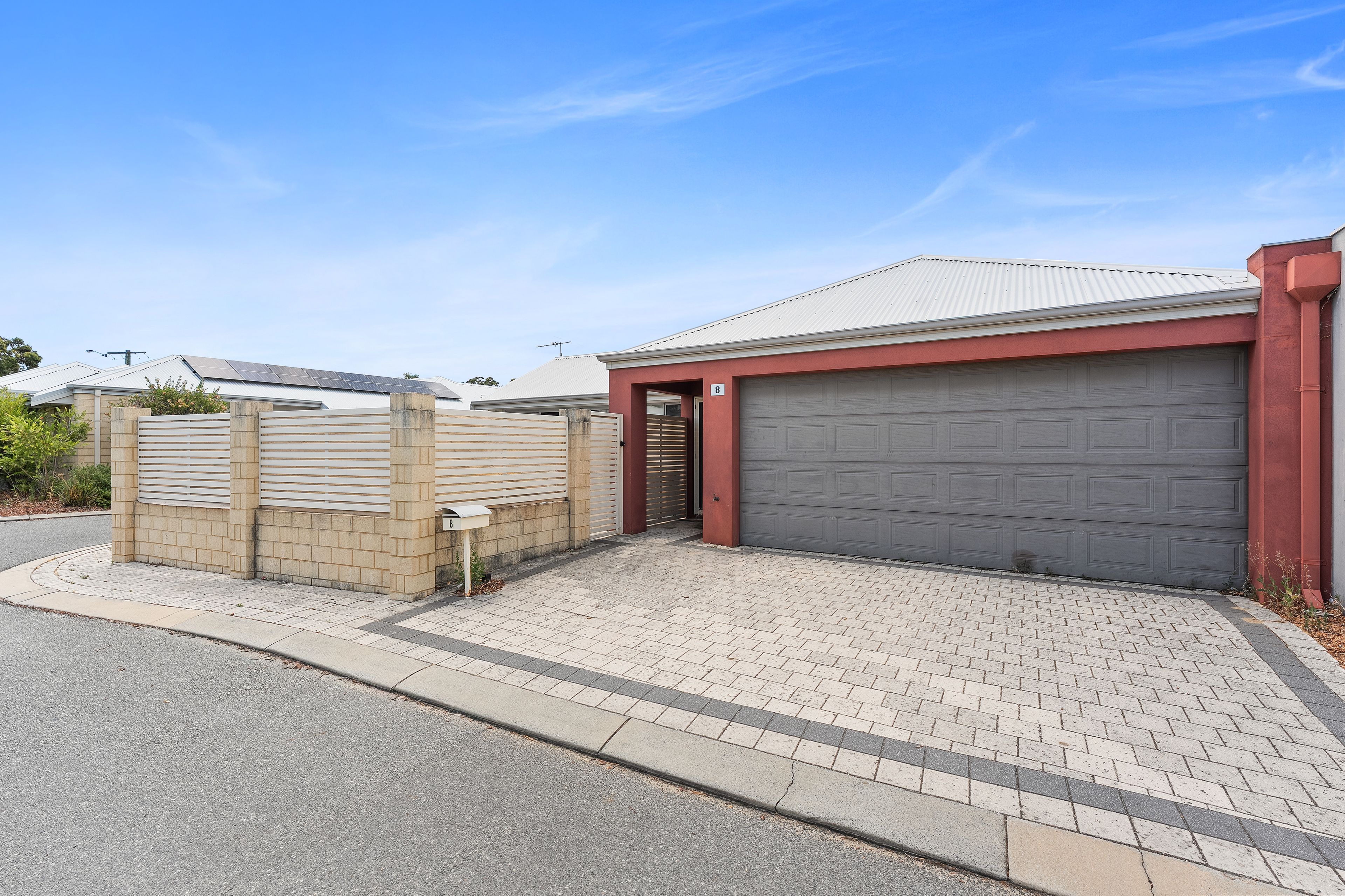 8/21 Cronin Place, Armadale, WA 6112