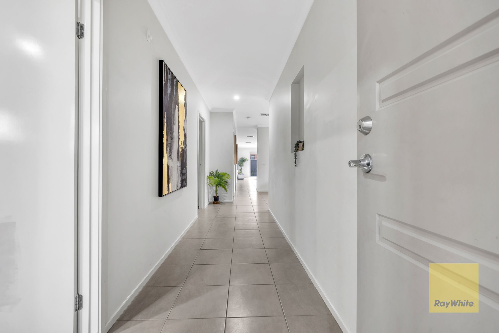 15 Angove Drive, Tarneit, VIC 3029