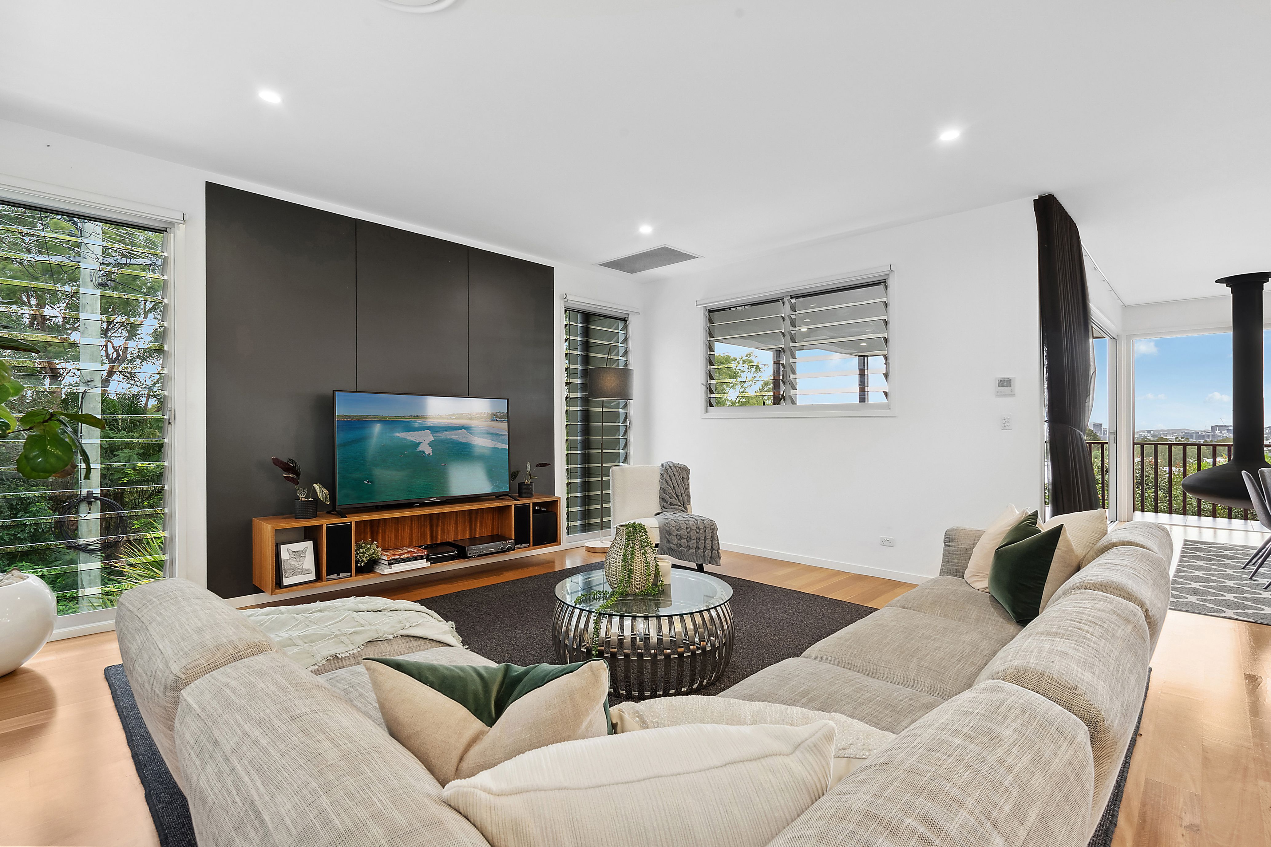 52 Wool Street — photo 3 of 26