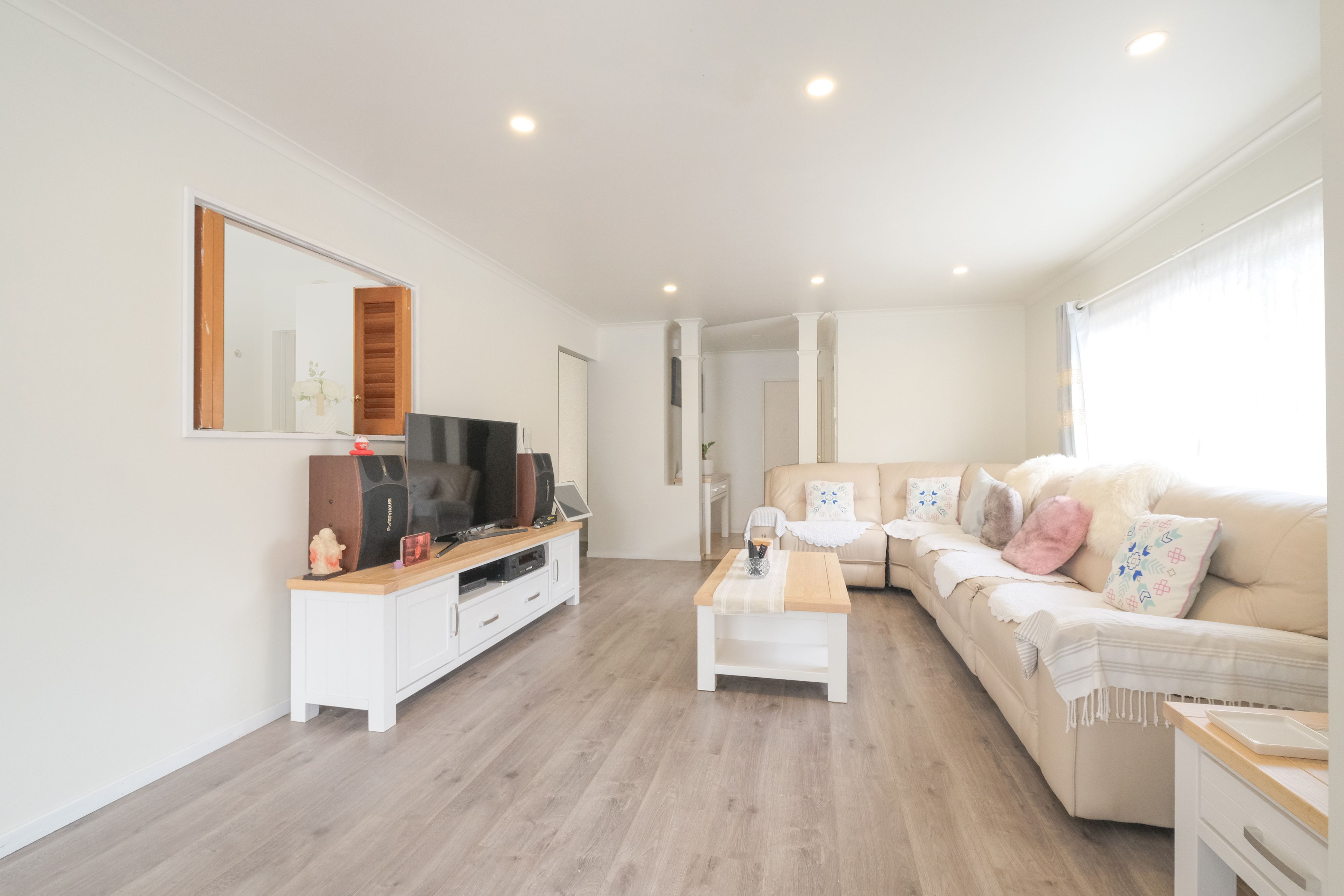 7 Ochre Place, Blockhouse Bay, Auckland City