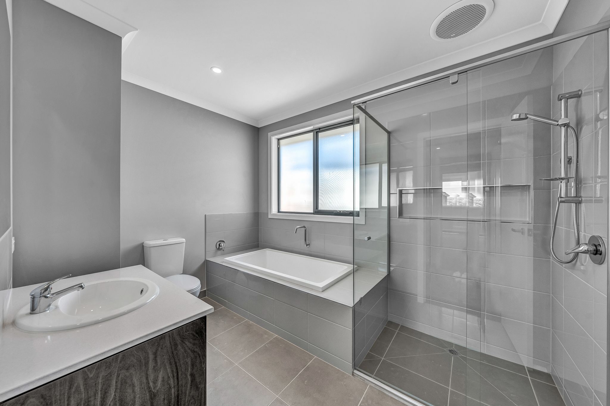 24 Salamanca Drive — photo 21 of 26