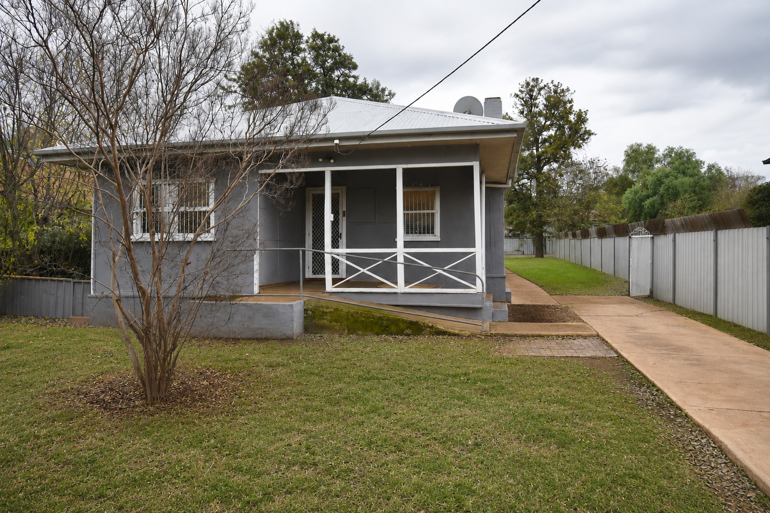 142 Maughan Street — photo from Ray White Rural Dubbo