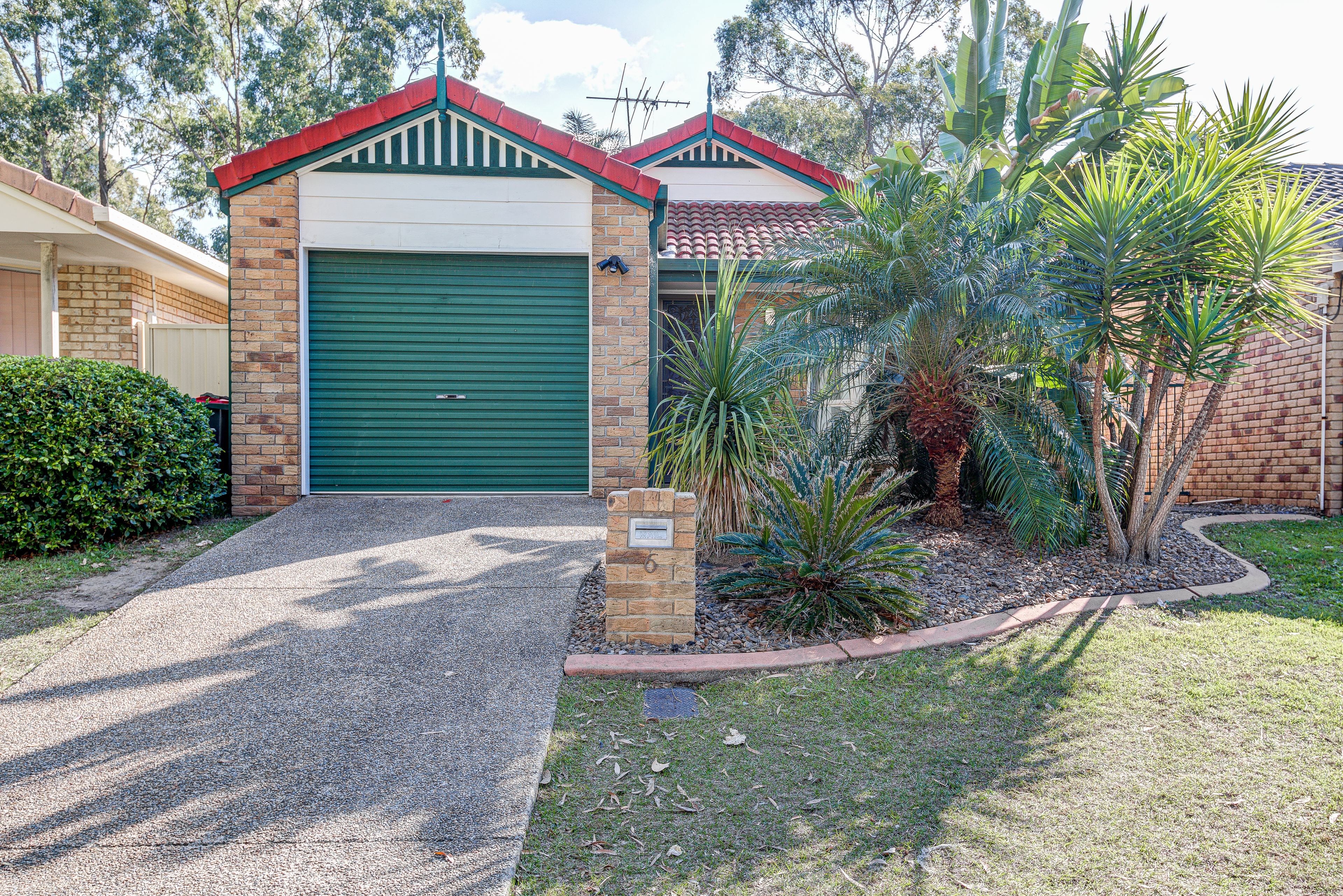 6 Mckenzie Place, Forest Lake, QLD 4078