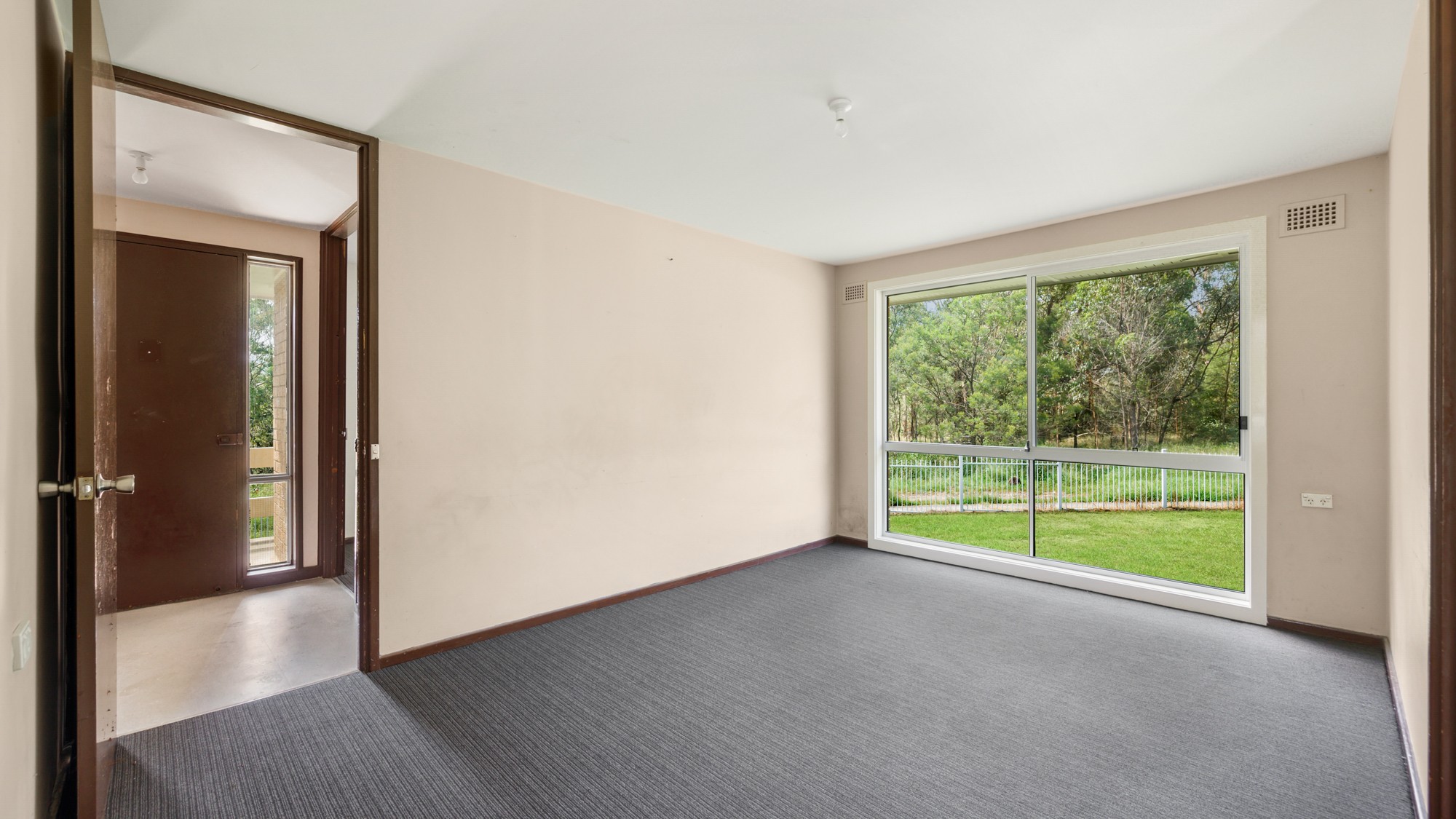 272 Riverside Drive, Airds, NSW 2560