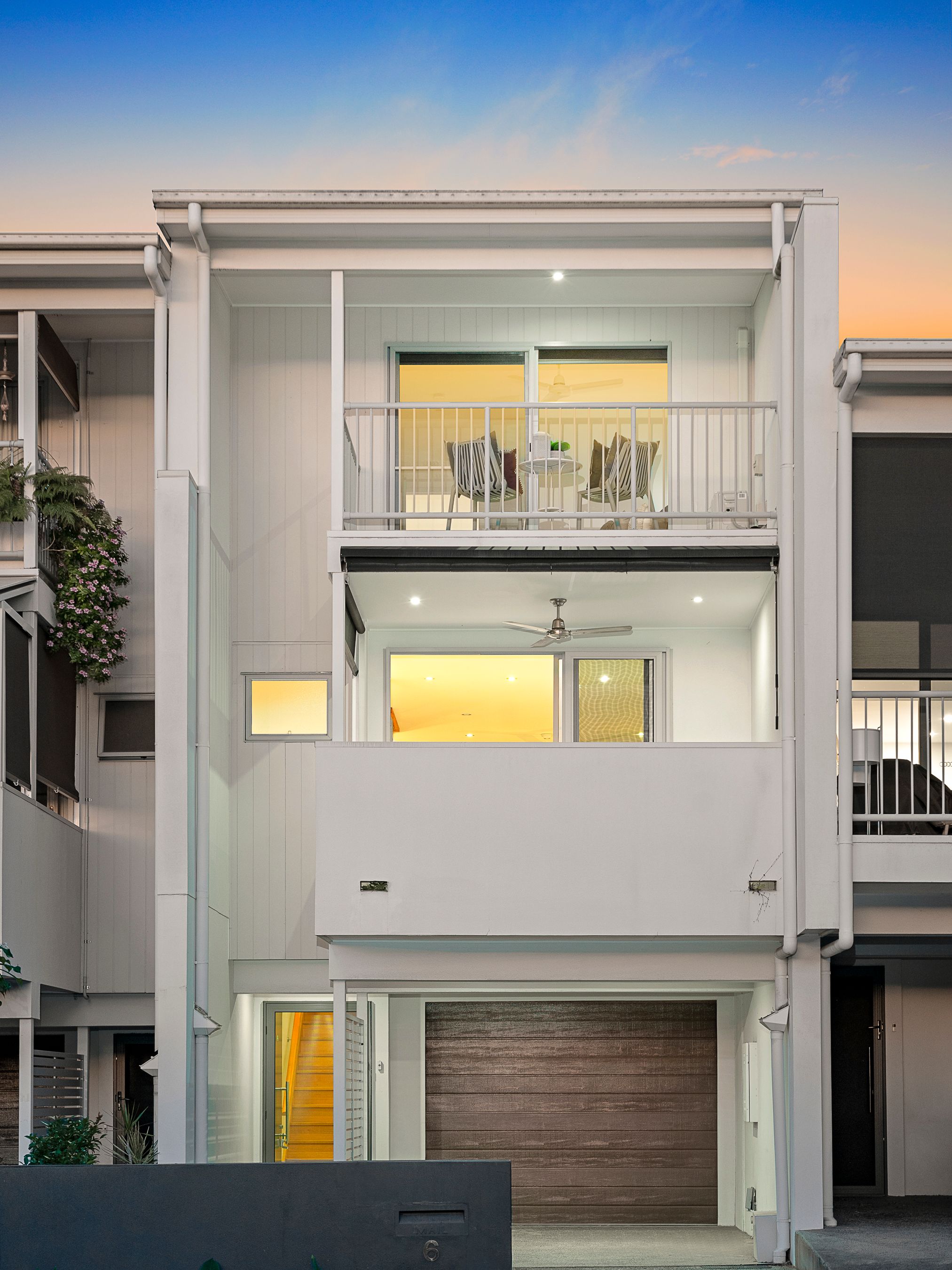 6 Gary Street, Morningside QLD 4170