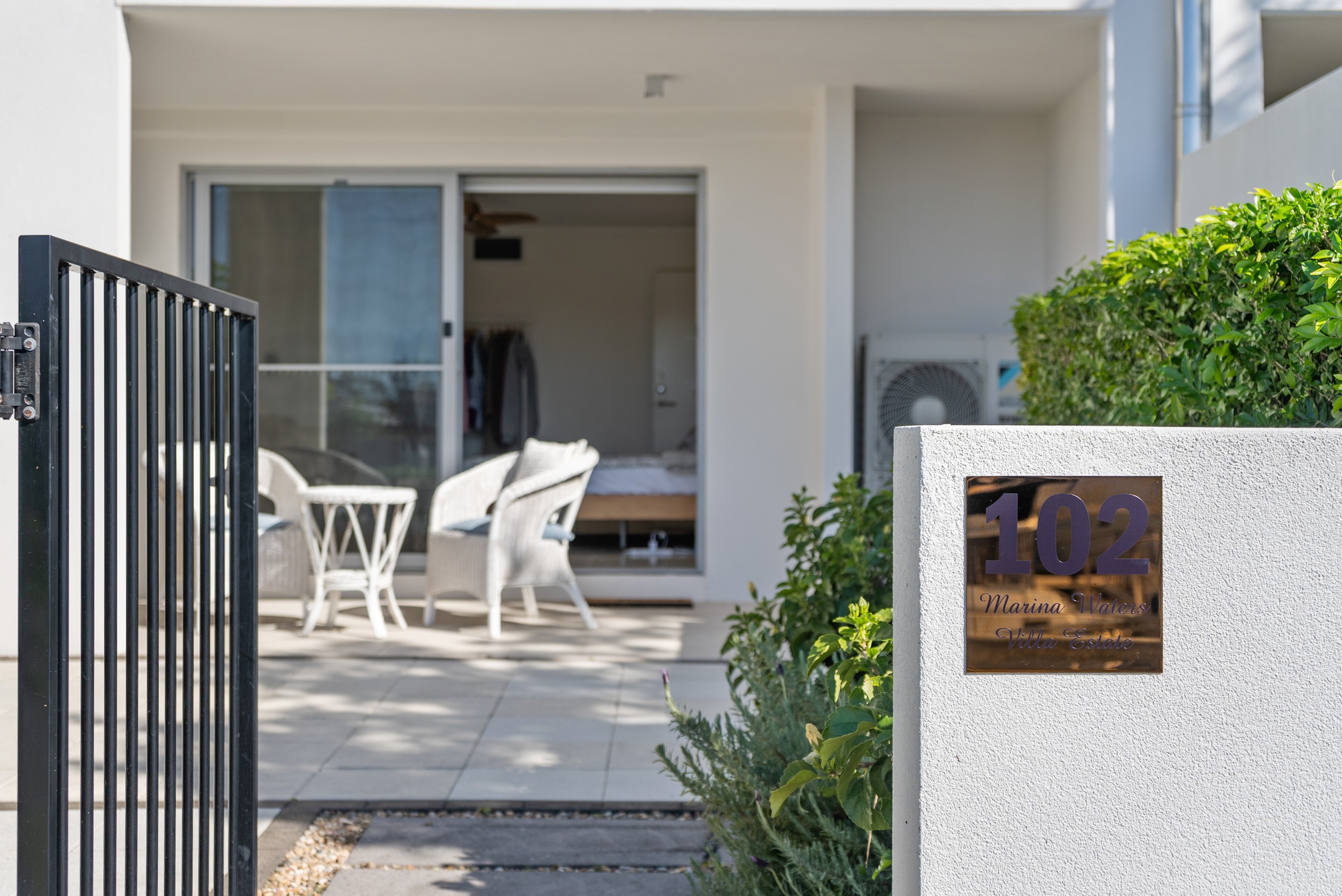 102 John Lund Drive, Hope Island, QLD 4212