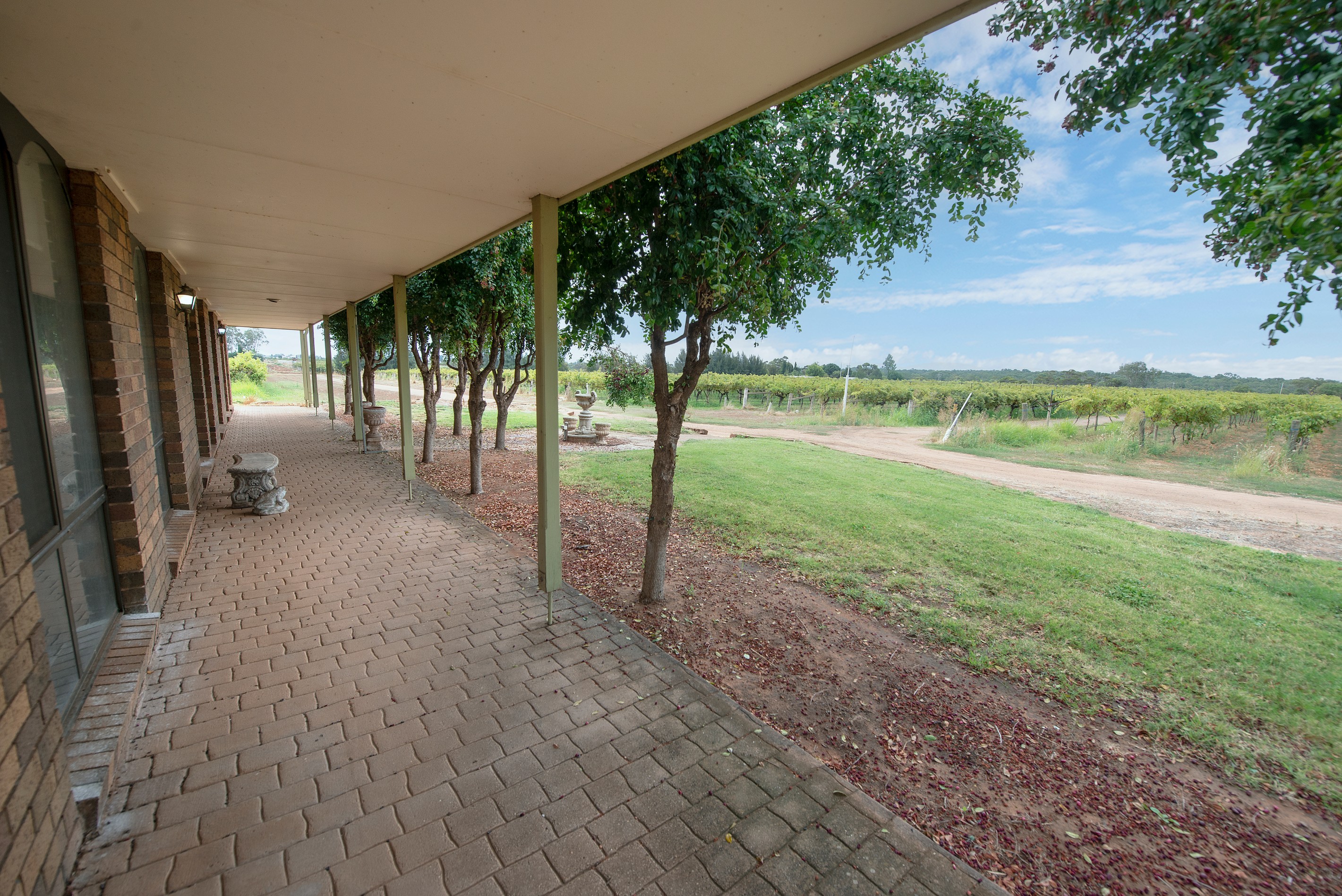 2437 Murray Valley Highway, Vinifera, VIC 3591